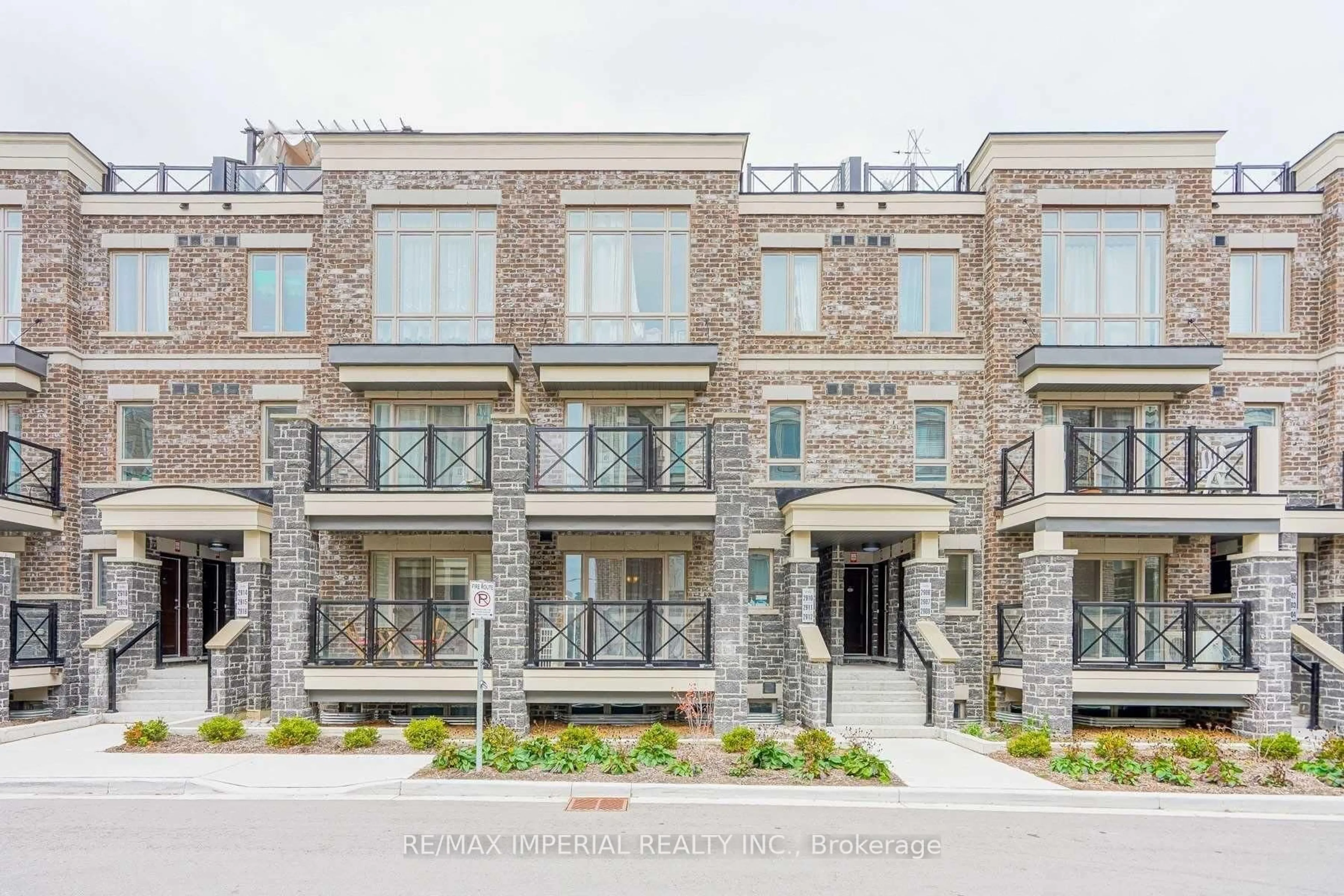 Unknown for 15 Westmeath Lane #2910, Markham Ontario L6B 1N5