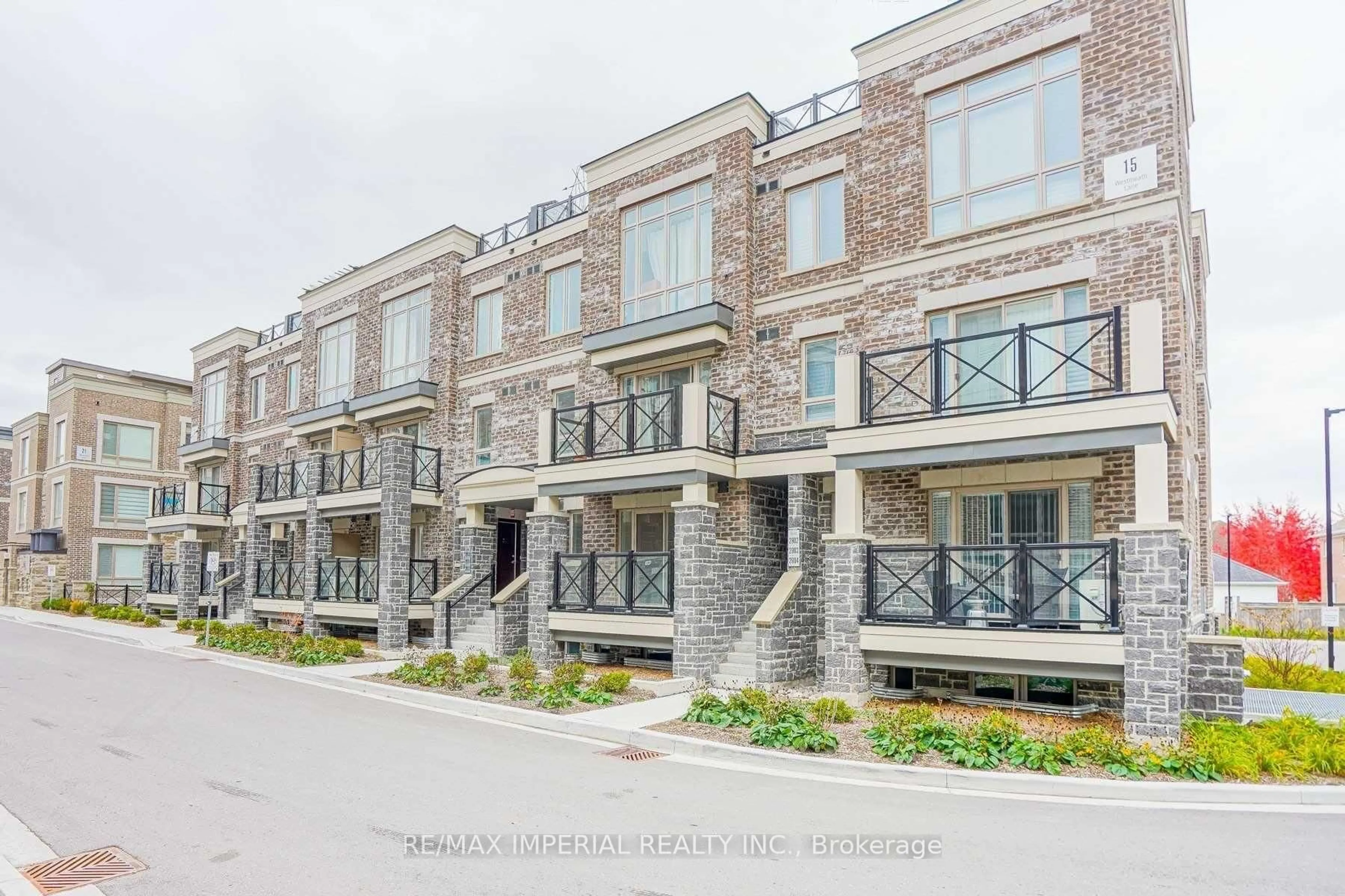 Patio, street for 15 Westmeath Lane #2910, Markham Ontario L6B 1N5