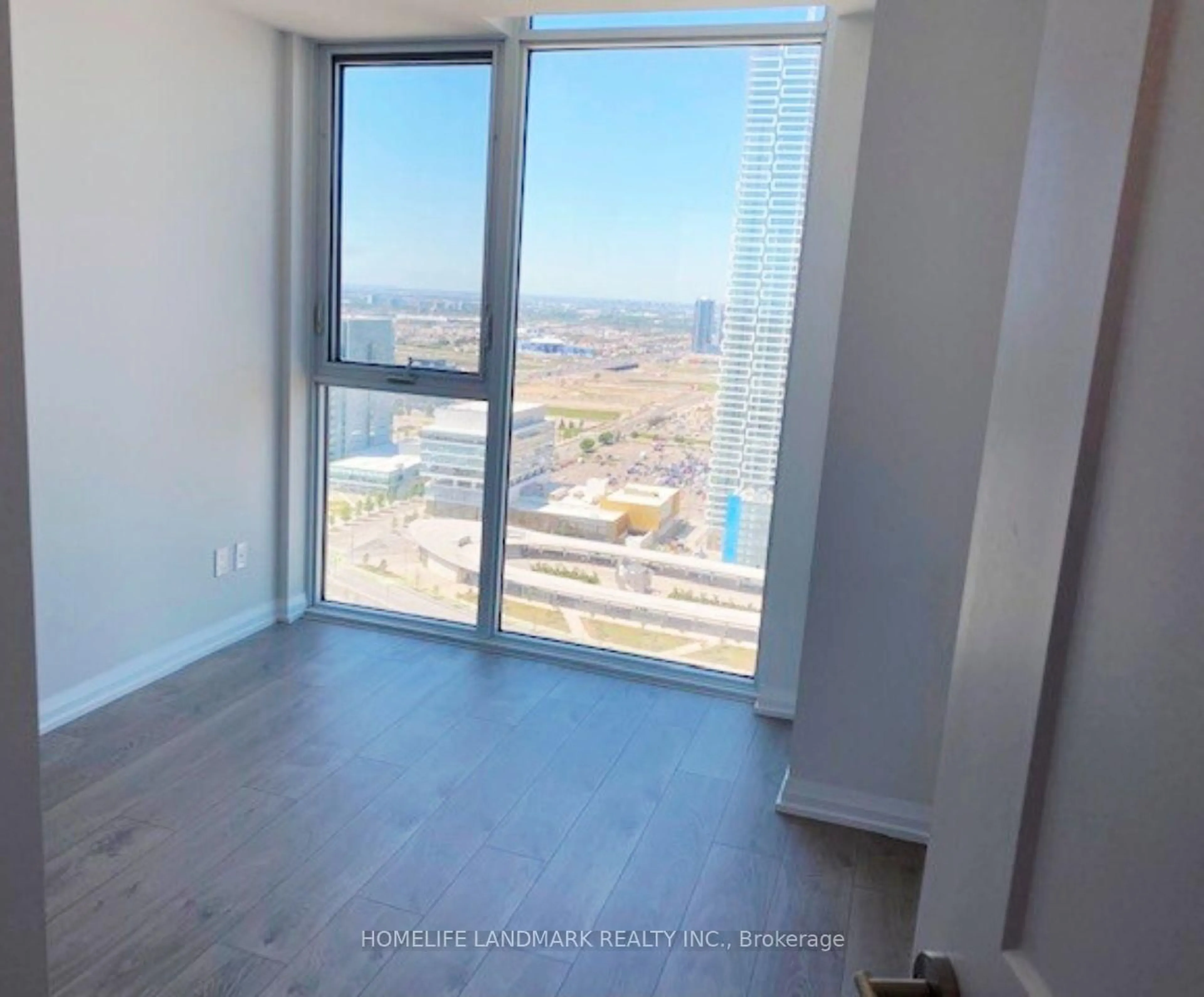 A pic of a room for 7895 Jane St #3108, Vaughan Ontario L4K 2M7