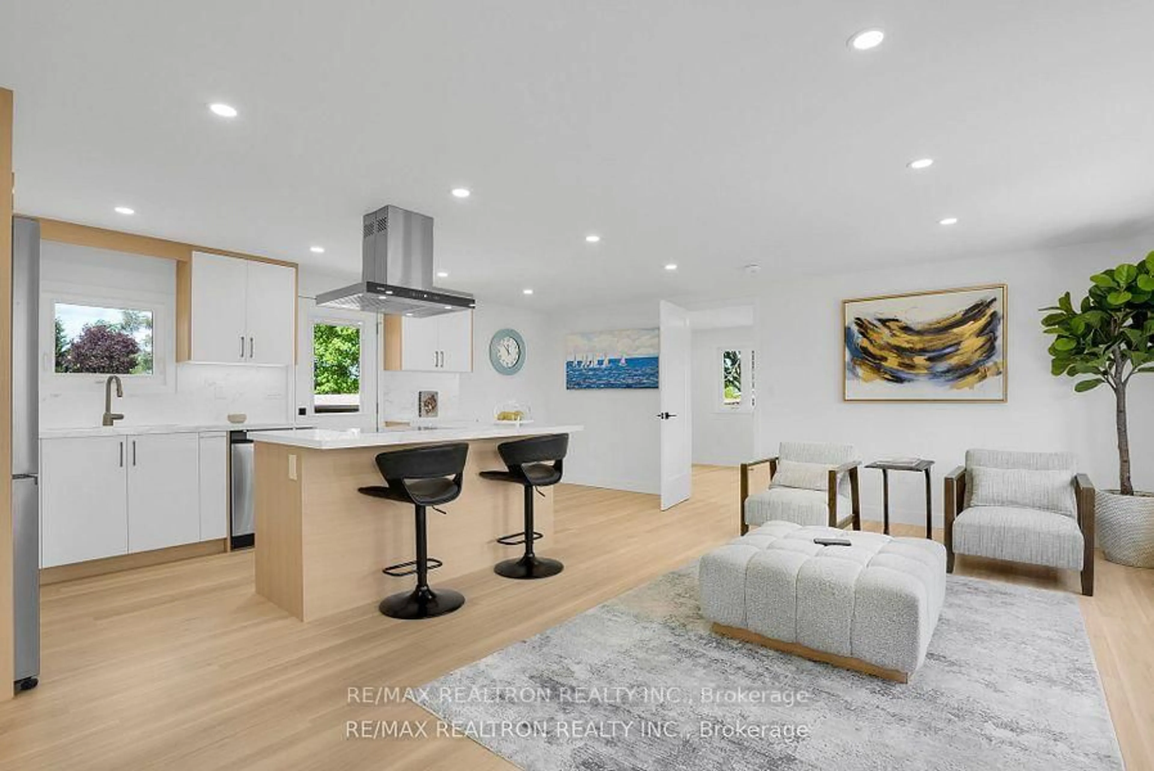 Open concept kitchen, unknown for 41 Trefoil Dr, Innisfil Ontario L9S 1P7