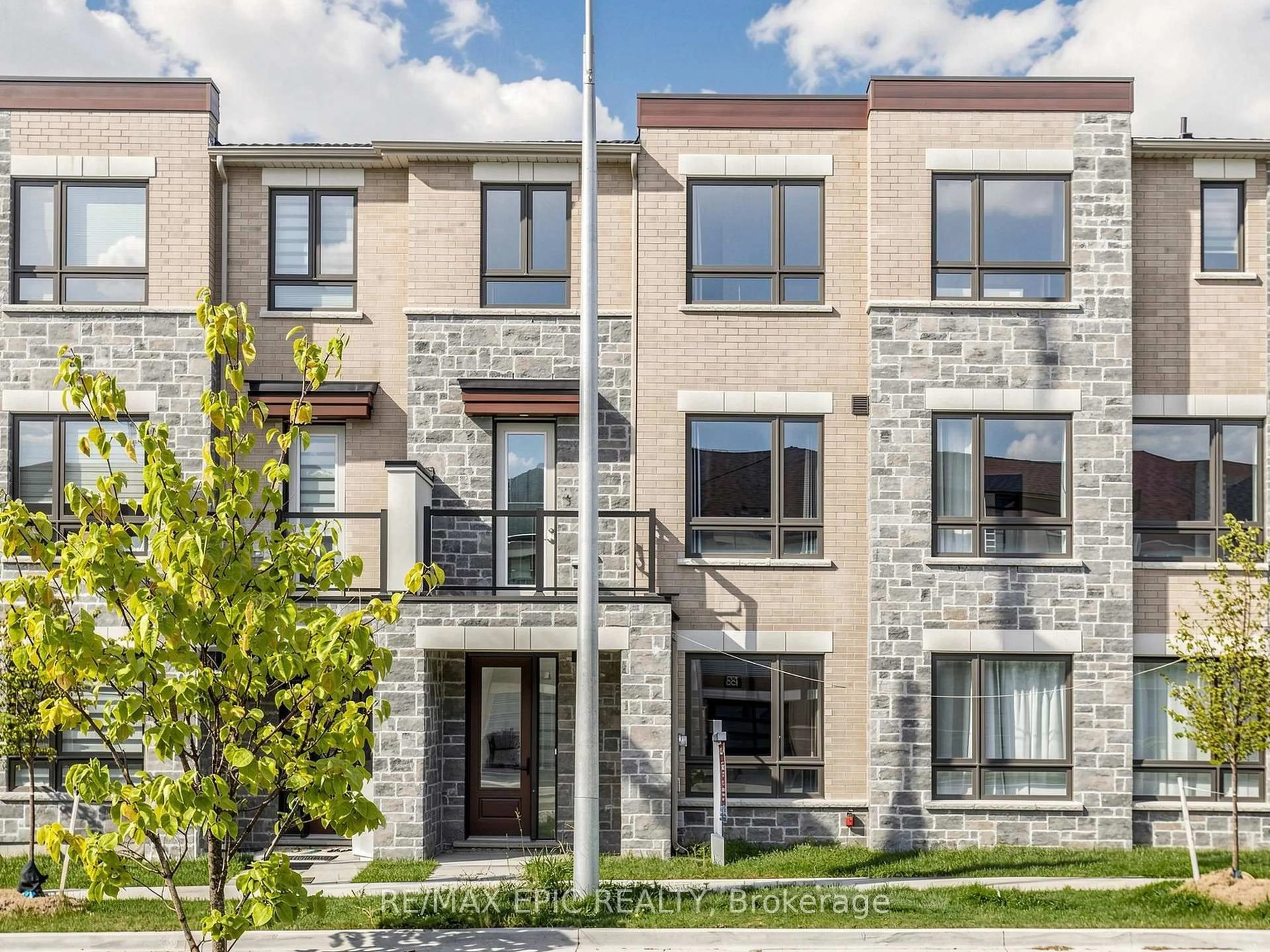 Home with brick exterior material, street for 191 Mumbai Dr, Markham Ontario L3S 0G5