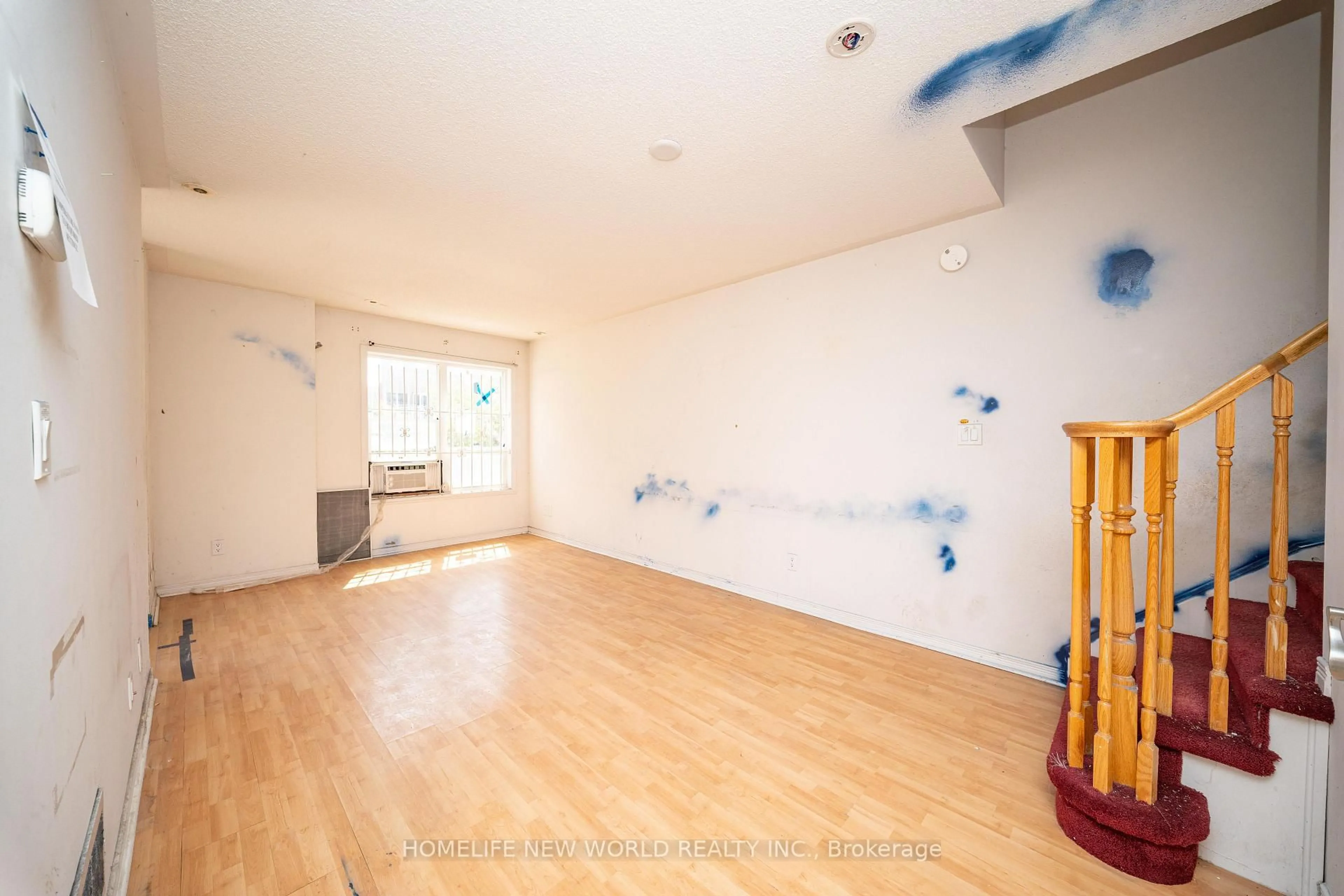 A pic of a room for 102 Faithful Way #112, Markham Ontario L3R 1A1
