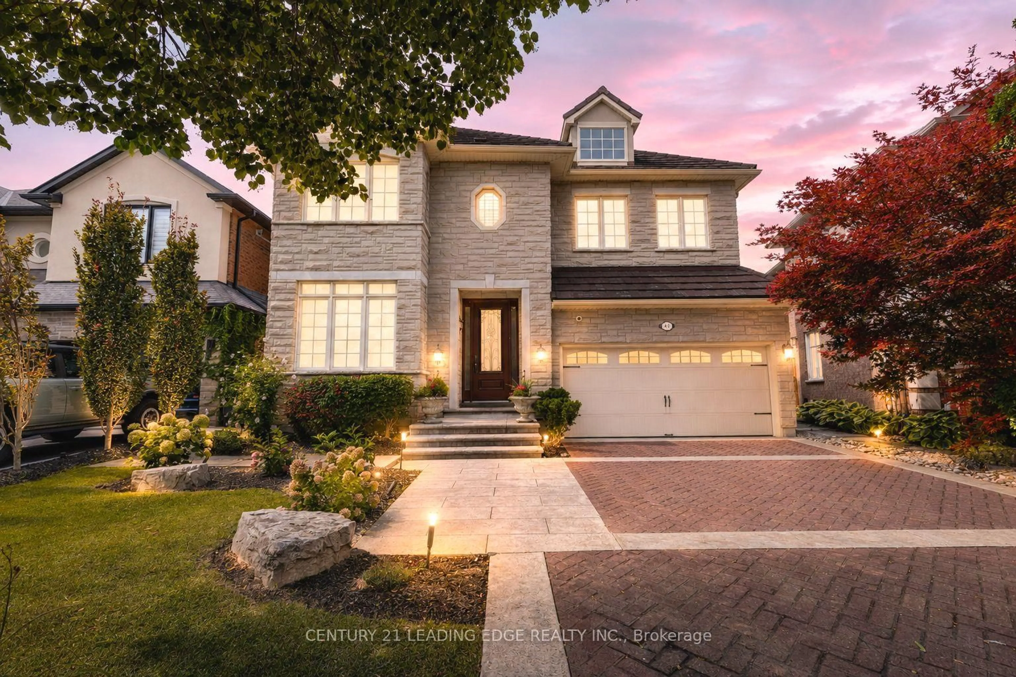 Home with brick exterior material, street for 40 Arista Gate, Vaughan Ontario L4L 9H8
