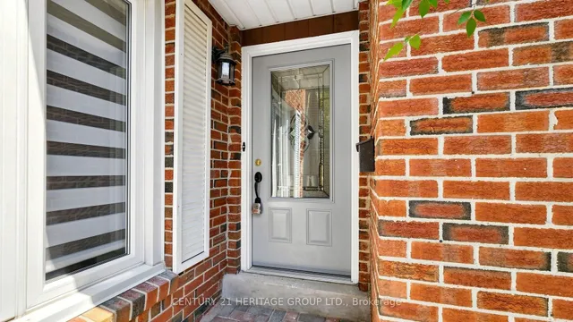 52 Lund St, Richmond Hill 4