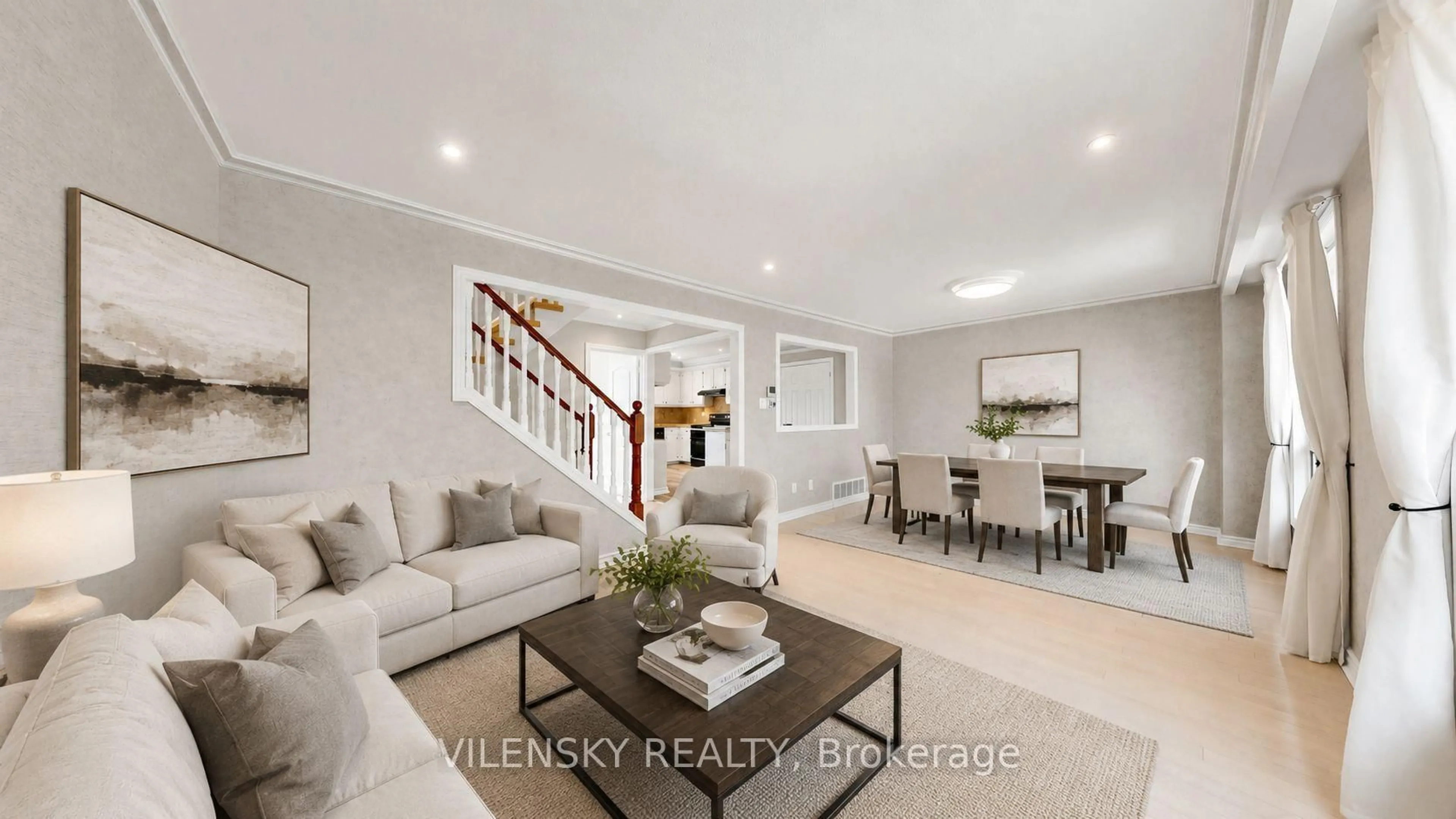 Unknown for 14 Poplar Cres #19, Aurora Ontario L4G 3L3