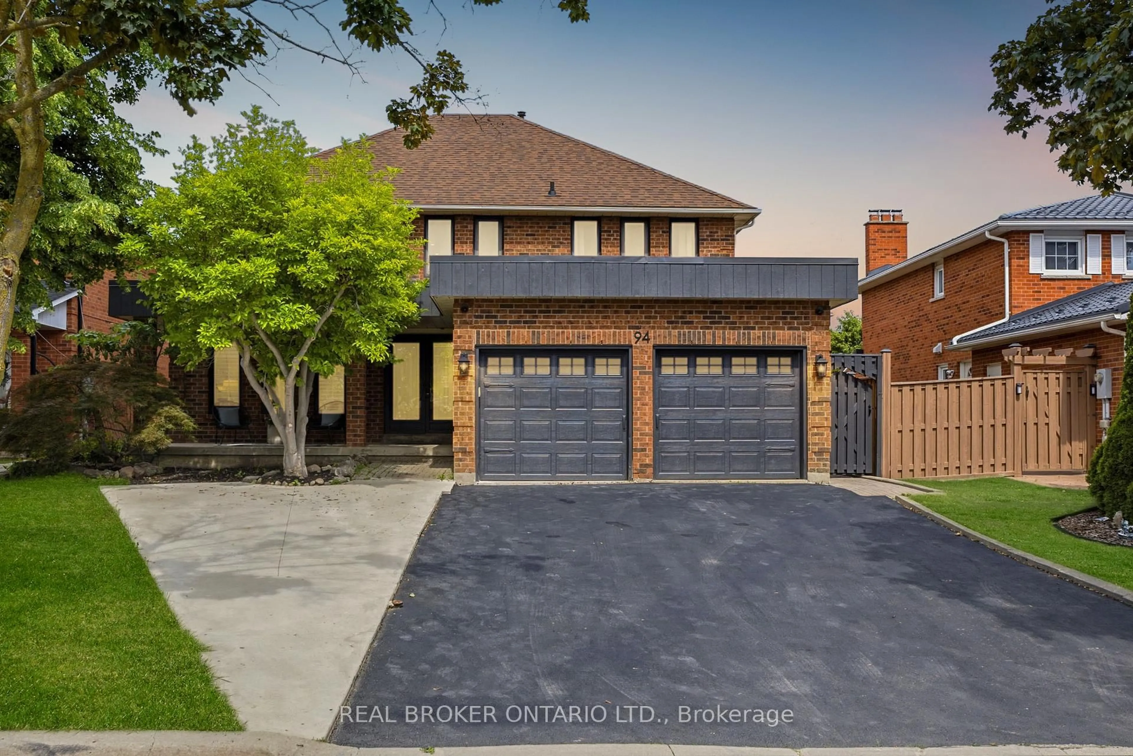 Home with brick exterior material, street for 94 Roxana Ave, Vaughan Ontario L4L 3Y8
