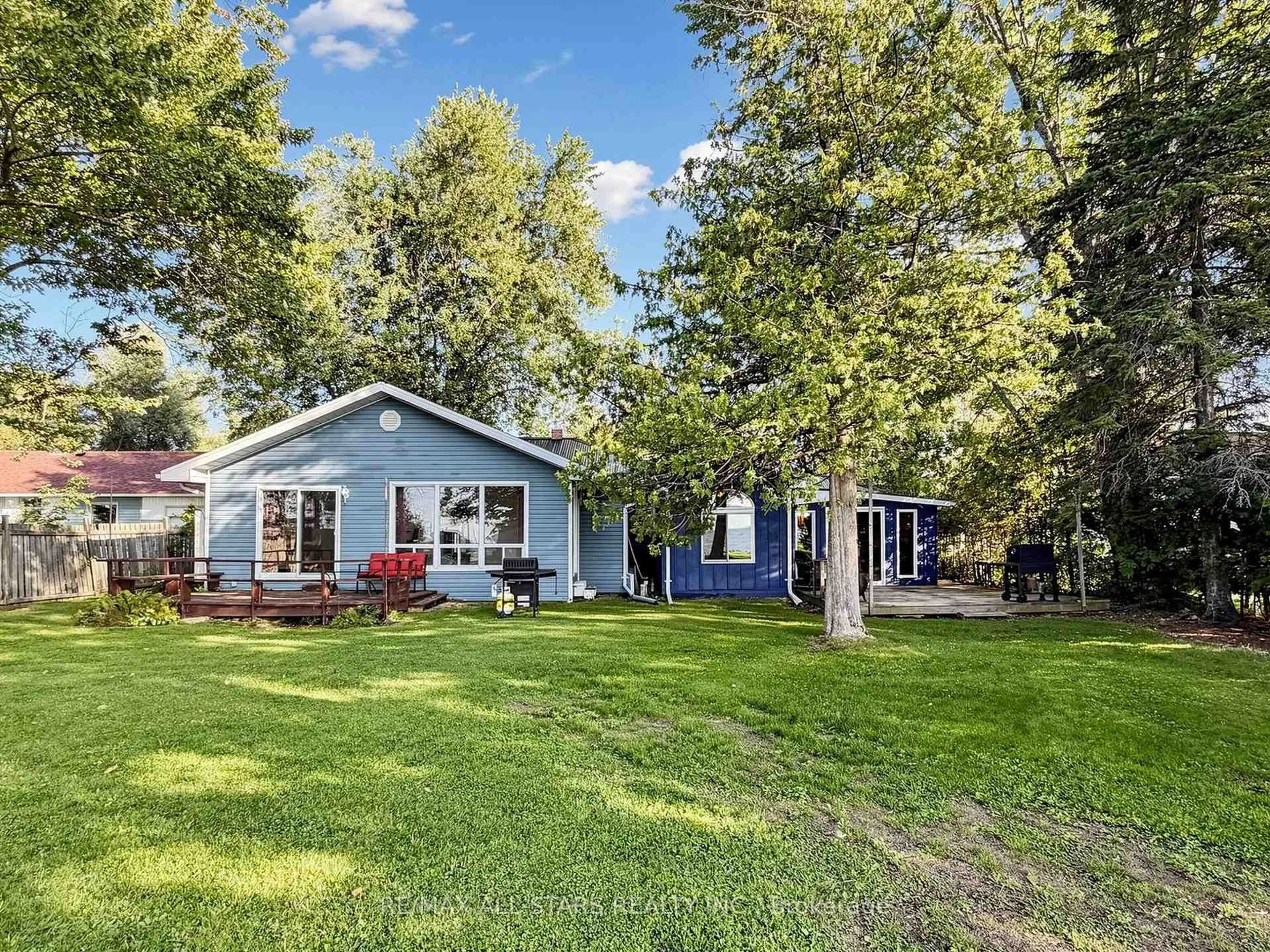 A pic from outside/outdoor area/front of a property/back of a property/a pic from drone, water/lake/river/ocean view for 62 Irving Dr, Georgina Ontario L0E 1N0