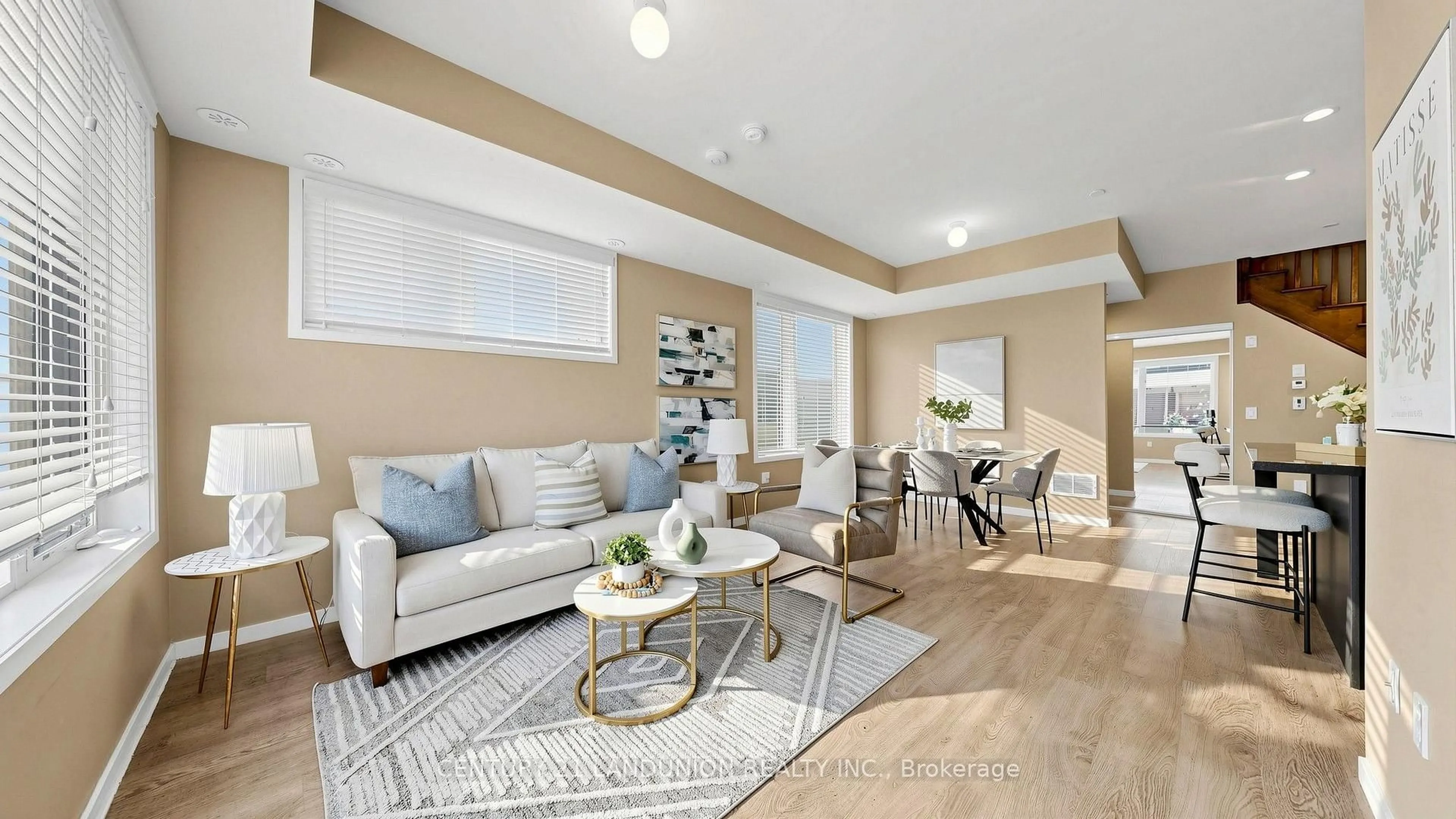 Living room with furniture, unknown for 600 Alex Gardner Circ, Aurora Ontario L4G 3G5