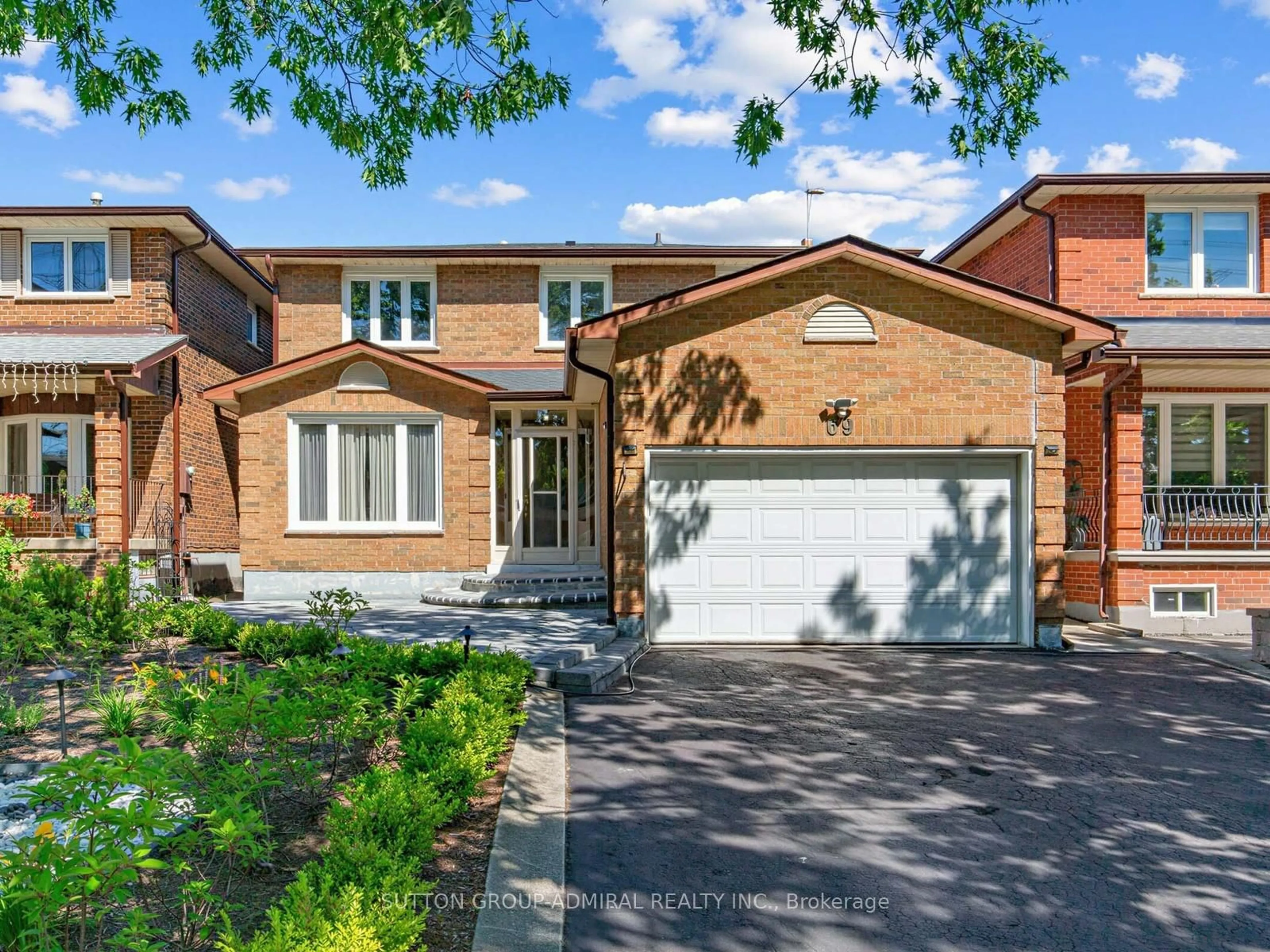 Home with brick exterior material, street for 69 Anthony Lane, Vaughan Ontario L4K 3L1
