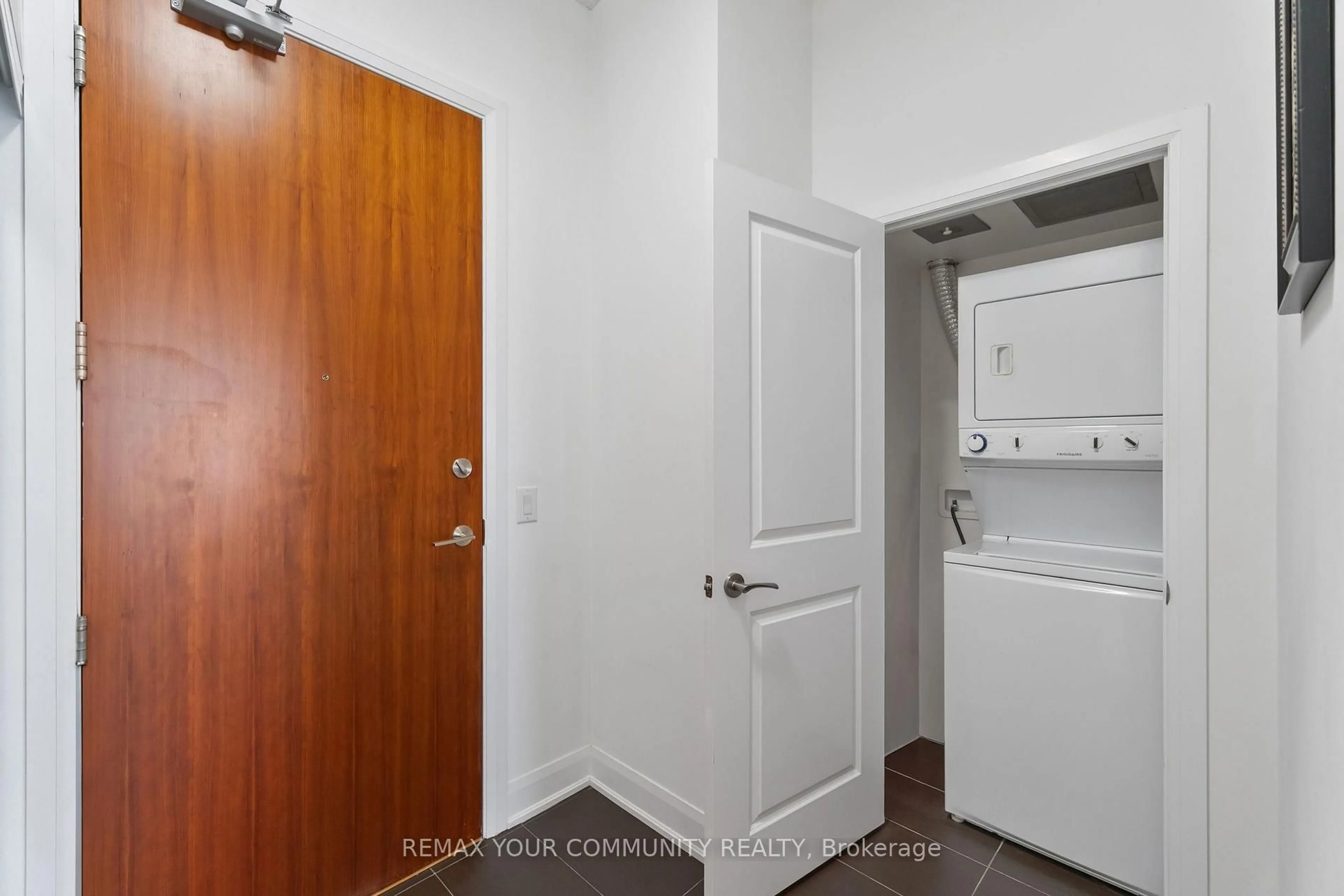 Unknown for 4700 Highway 7 #205, Vaughan Ontario L4L 0B4