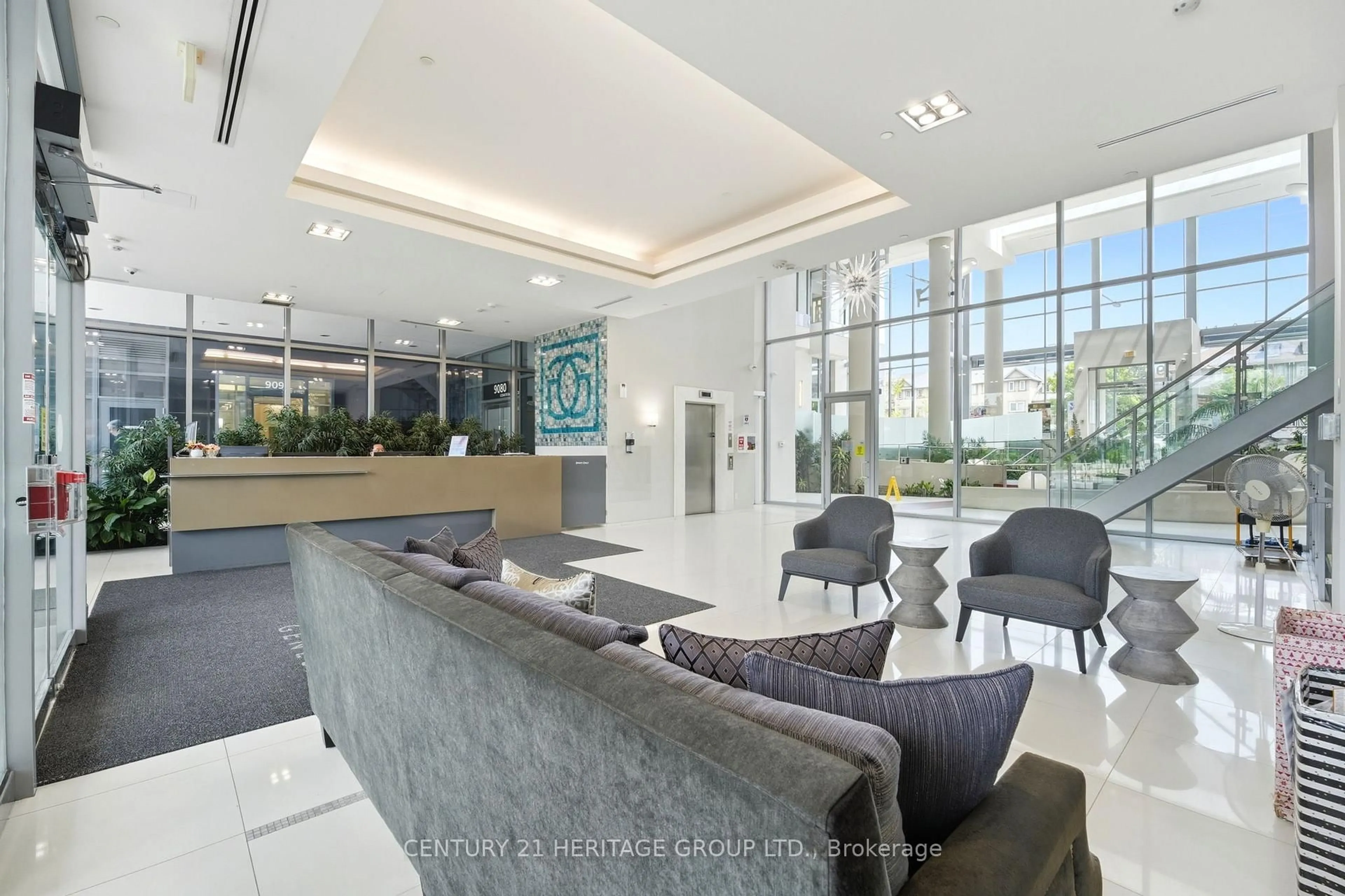 Lobby for 9090 Yonge St #1106B, Richmond Hill Ontario L4C 0Z1