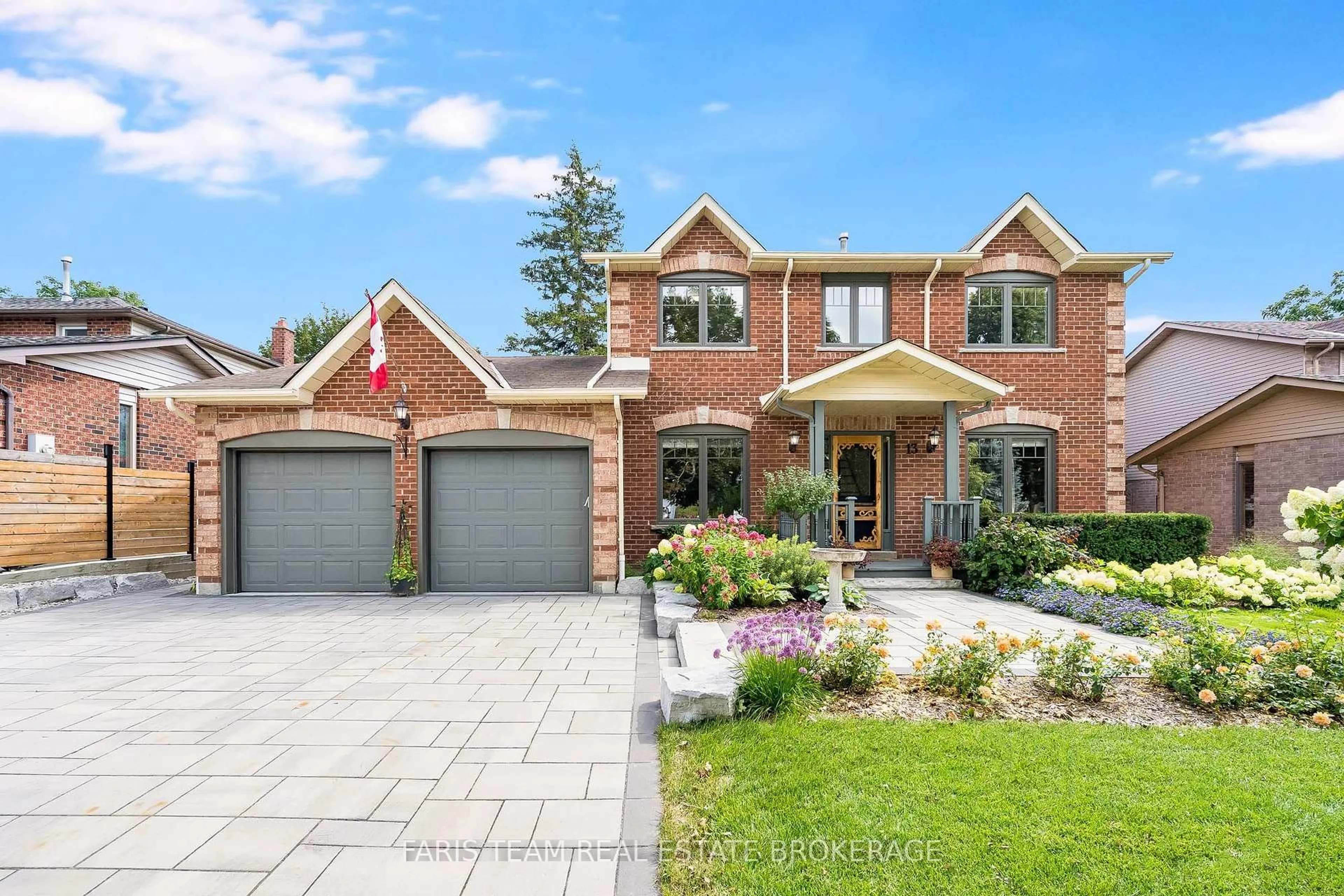 Home with brick exterior material, street for 13 Kidd's Lane, Innisfil Ontario L0L 1L0