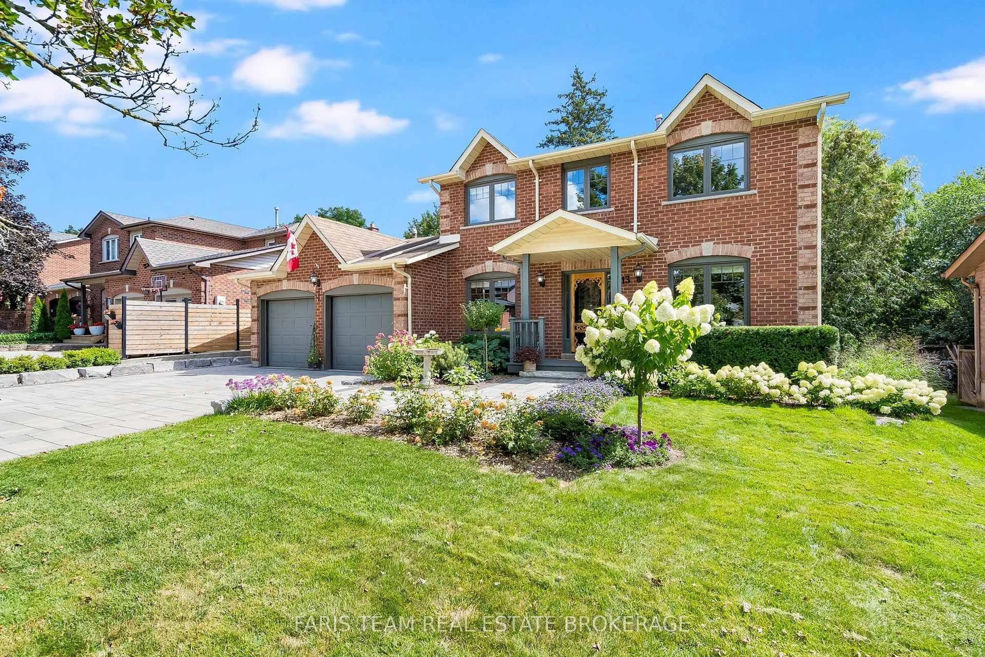 Home with brick exterior material, street for 13 Kidd's Lane, Innisfil Ontario L0L 1L0