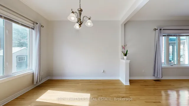 62 Macedonia Crt, Newmarket 5
