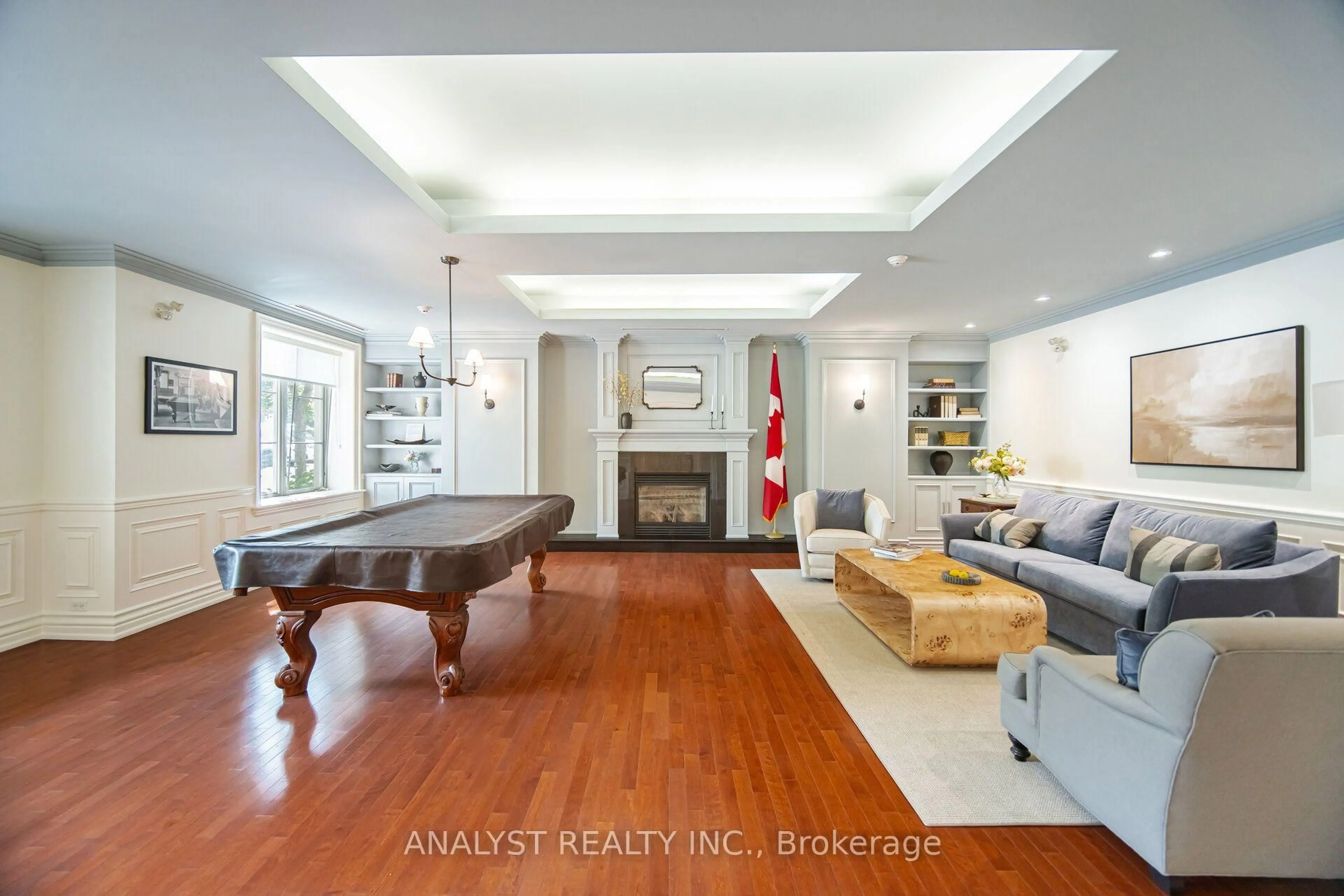 Living room with furniture, unknown for 9519 Keele St #221, Vaughan Ontario L6A 4A2