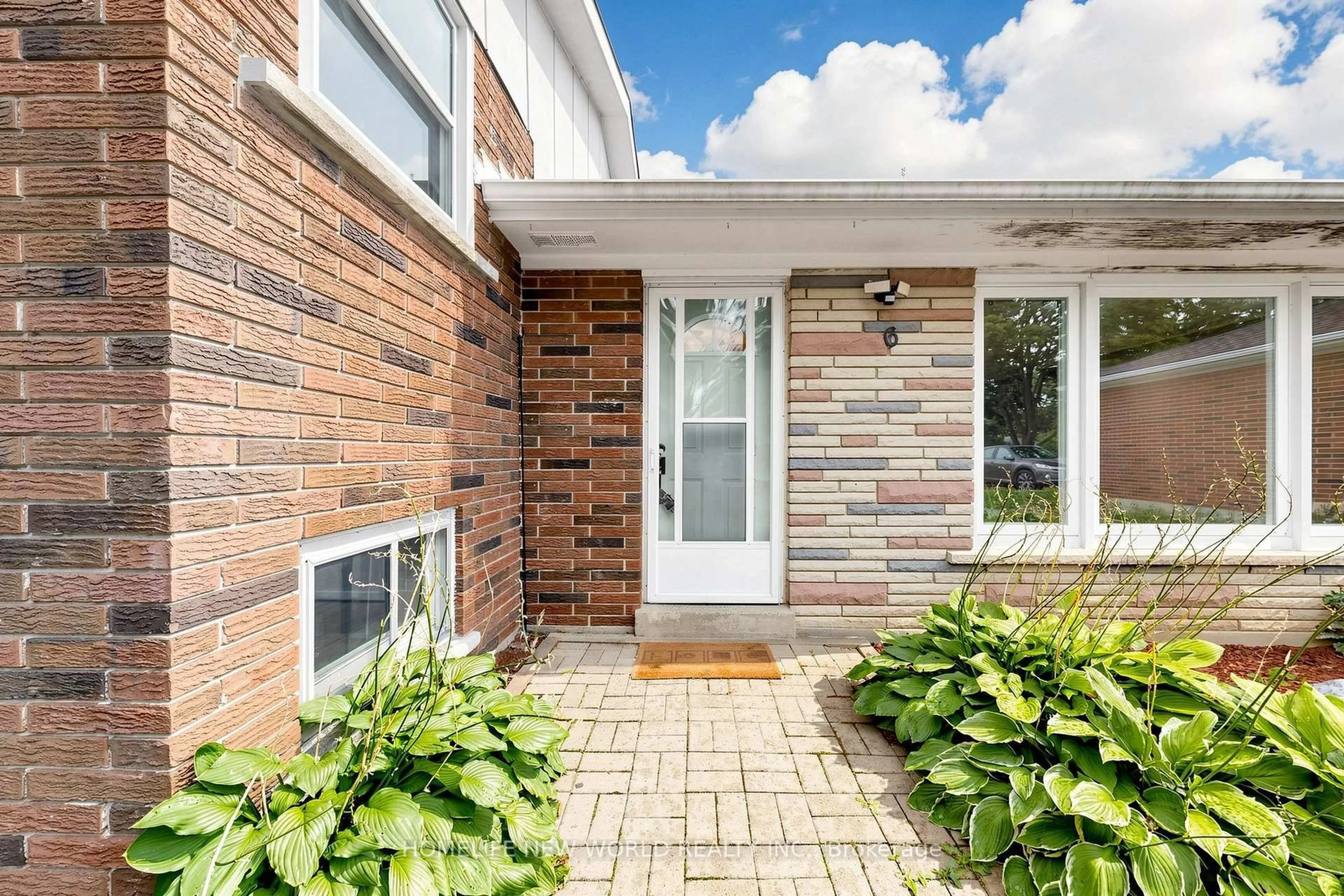 Home with brick exterior material, street for 6 Valleycrest Ave, Markham Ontario L3P 1H7