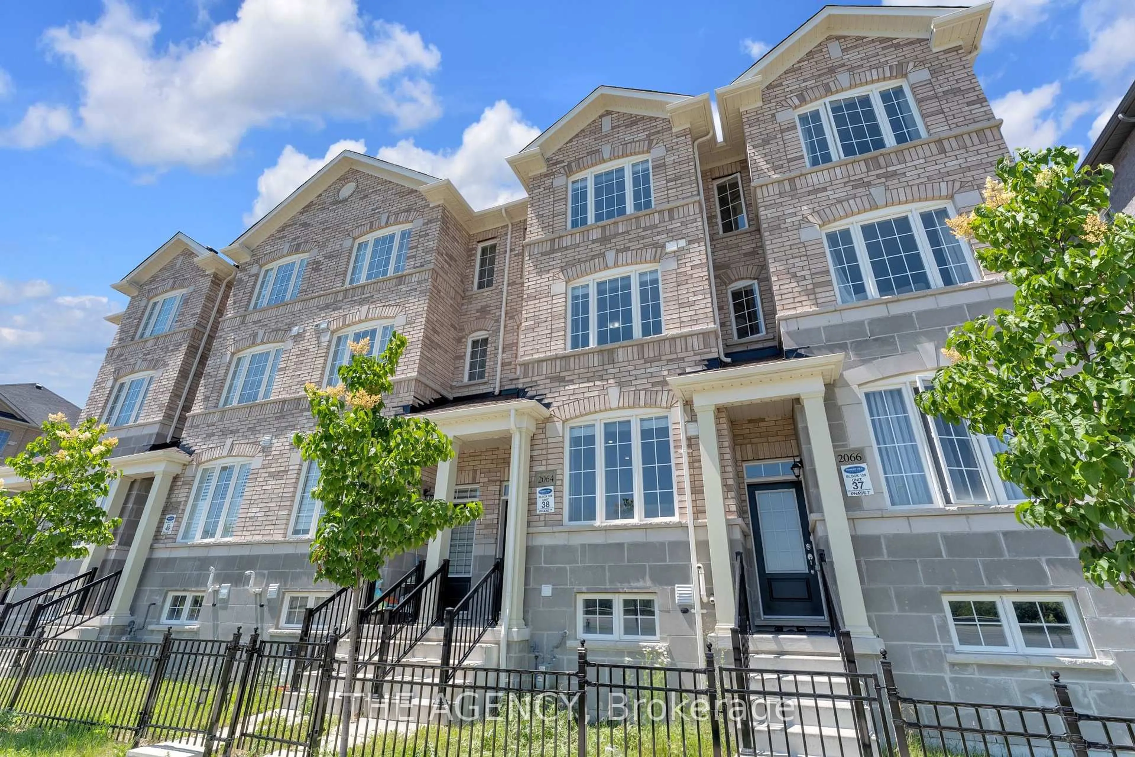 Home with brick exterior material, unknown for 2064 Donald Cousens Pkwy, Markham Ontario L6B 0Z3