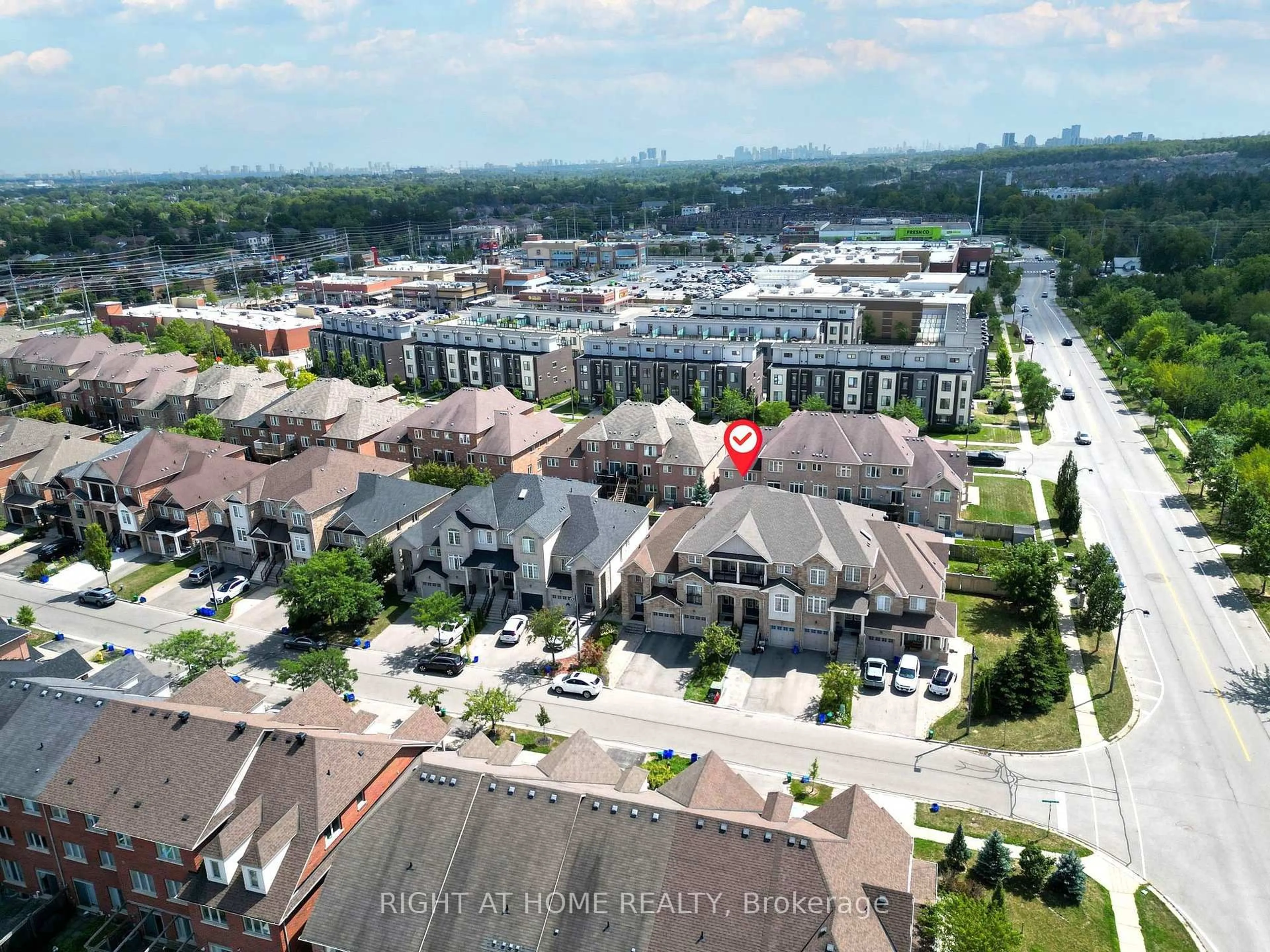 A pic from outside/outdoor area/front of a property/back of a property/a pic from drone, city buildings view from balcony for 11 Littleriver Crt, Vaughan Ontario L6A 0K4