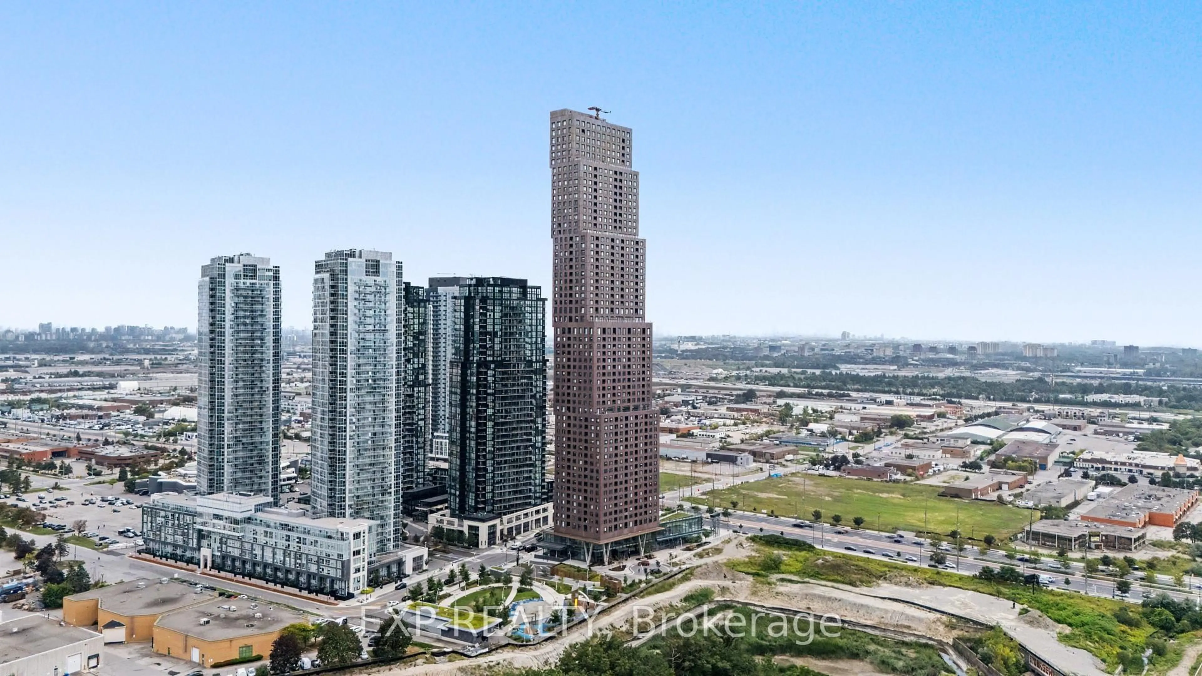 A pic from outside/outdoor area/front of a property/back of a property/a pic from drone, city buildings view from balcony for 2920 Highway 7 Highway #3507, Vaughan Ontario L4K 0P4