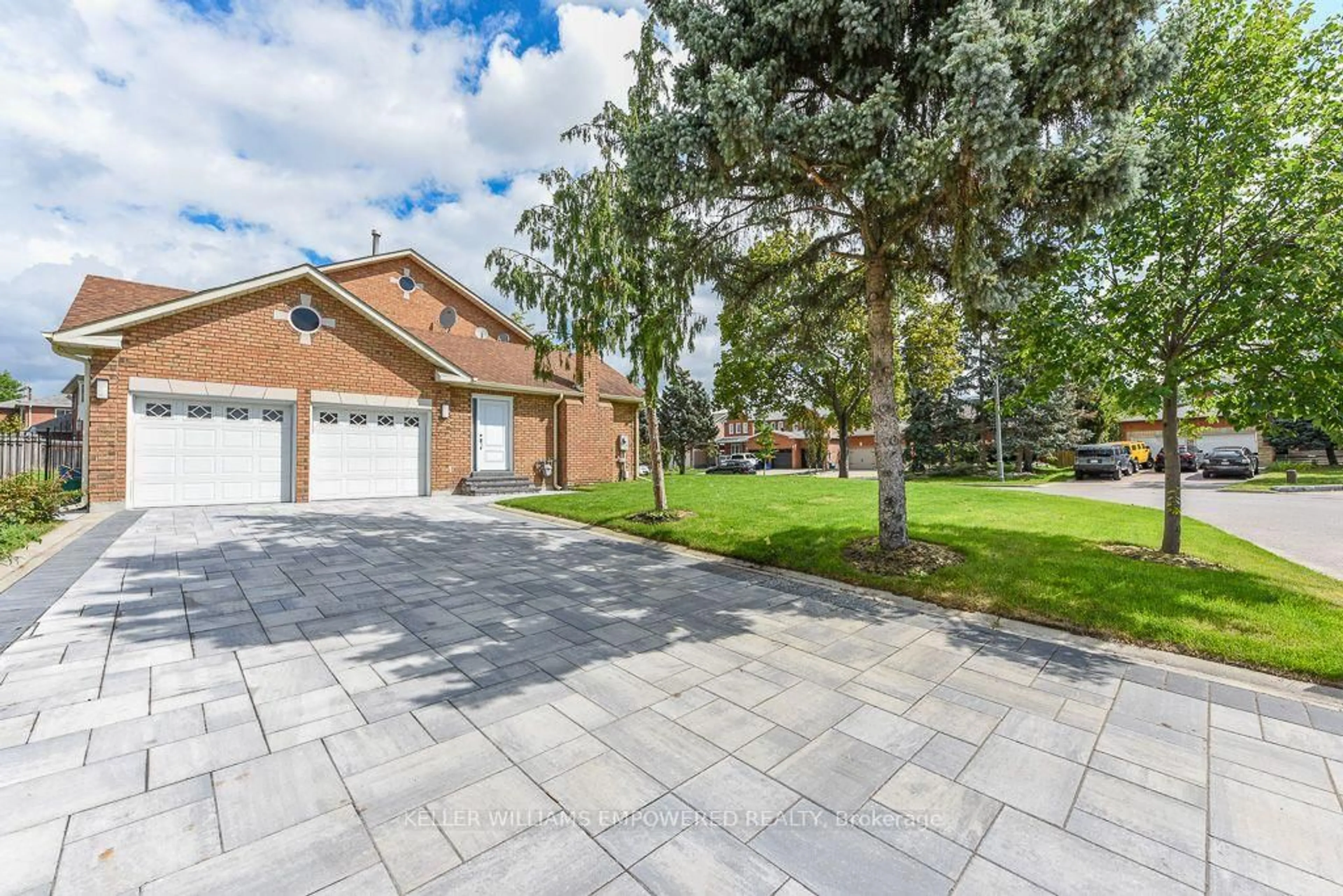 Home with brick exterior material, street for 24 Marconi Ave, Vaughan Ontario L4L 7A5
