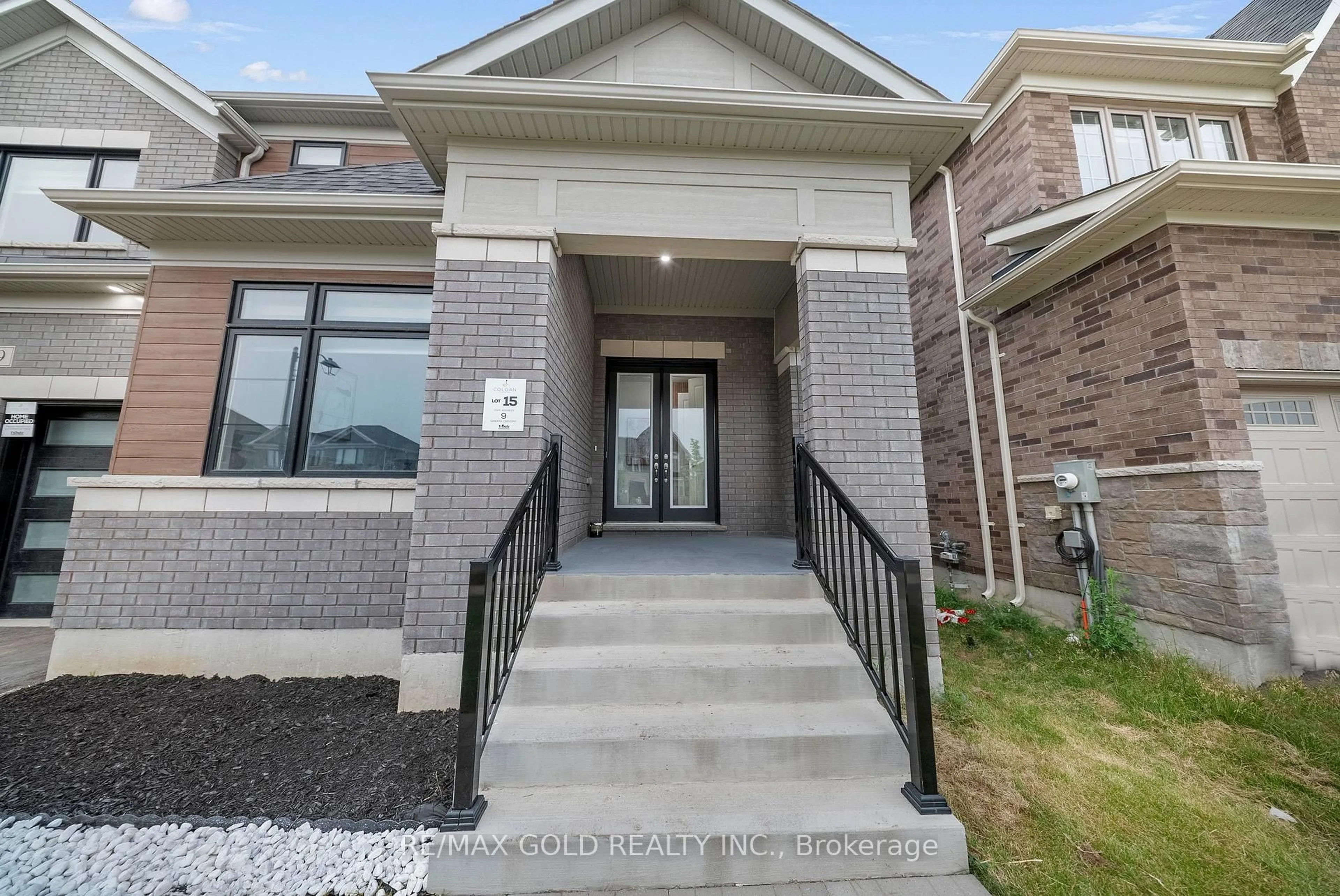 Unknown for 9 Sandhill Cres, Adjala-Tosorontio Ontario L0G 1W0