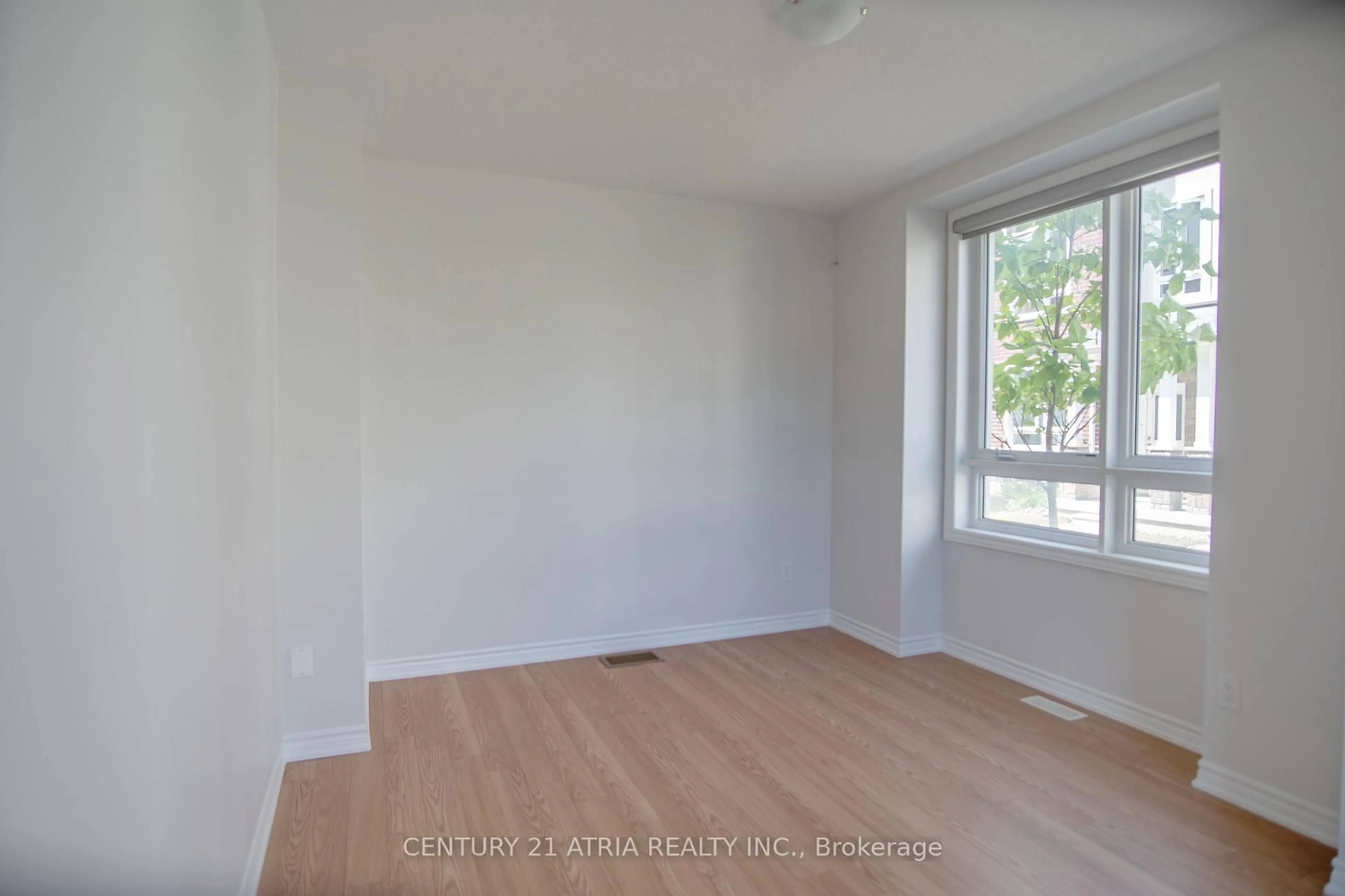 A pic of a room for 18 Imperial College Lane, Markham Ontario L6E 0V6