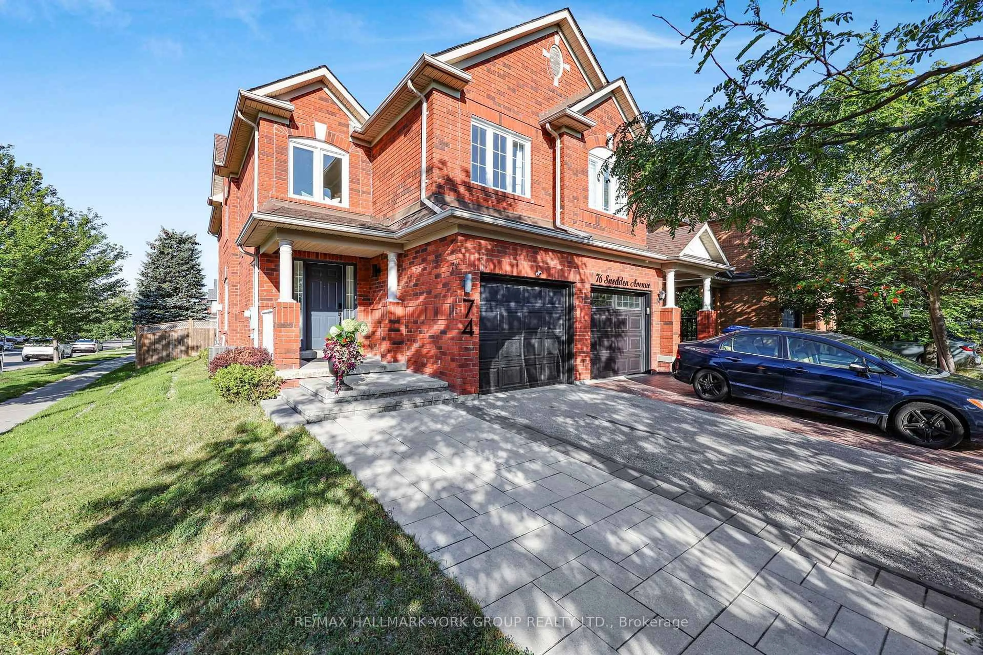 Home with brick exterior material, street for 74 Snedden Ave, Aurora Ontario L4G 7K7