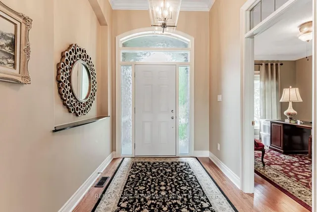 303 BABE'S Way, Whitchurch-Stouffville 3