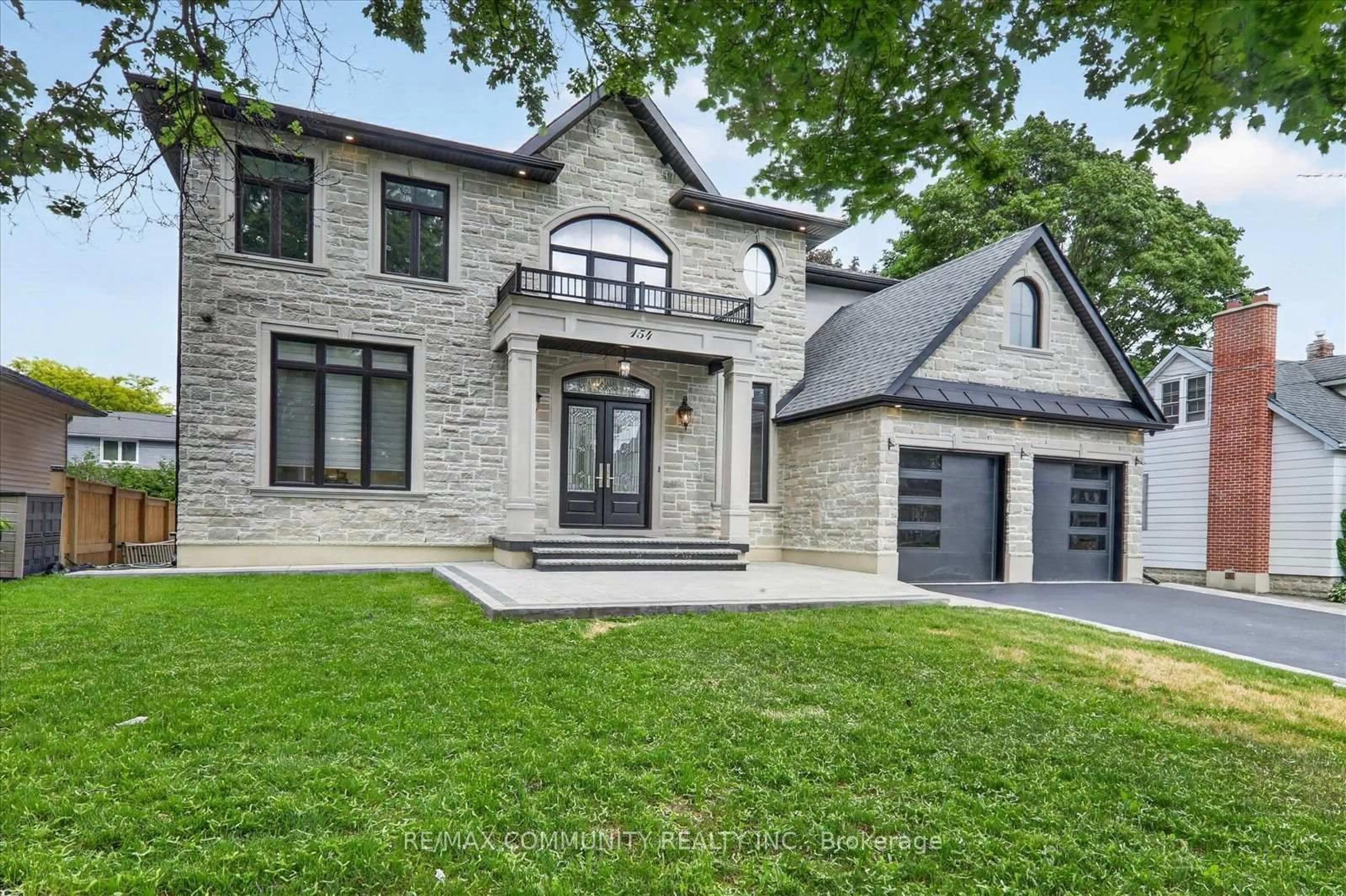 Home with brick exterior material, street for 154 Burkholder St, Whitchurch-Stouffville Ontario L4A 4J4