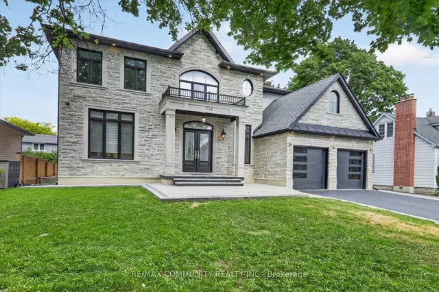 154 Burkholder St, Whitchurch-Stouffville 2
