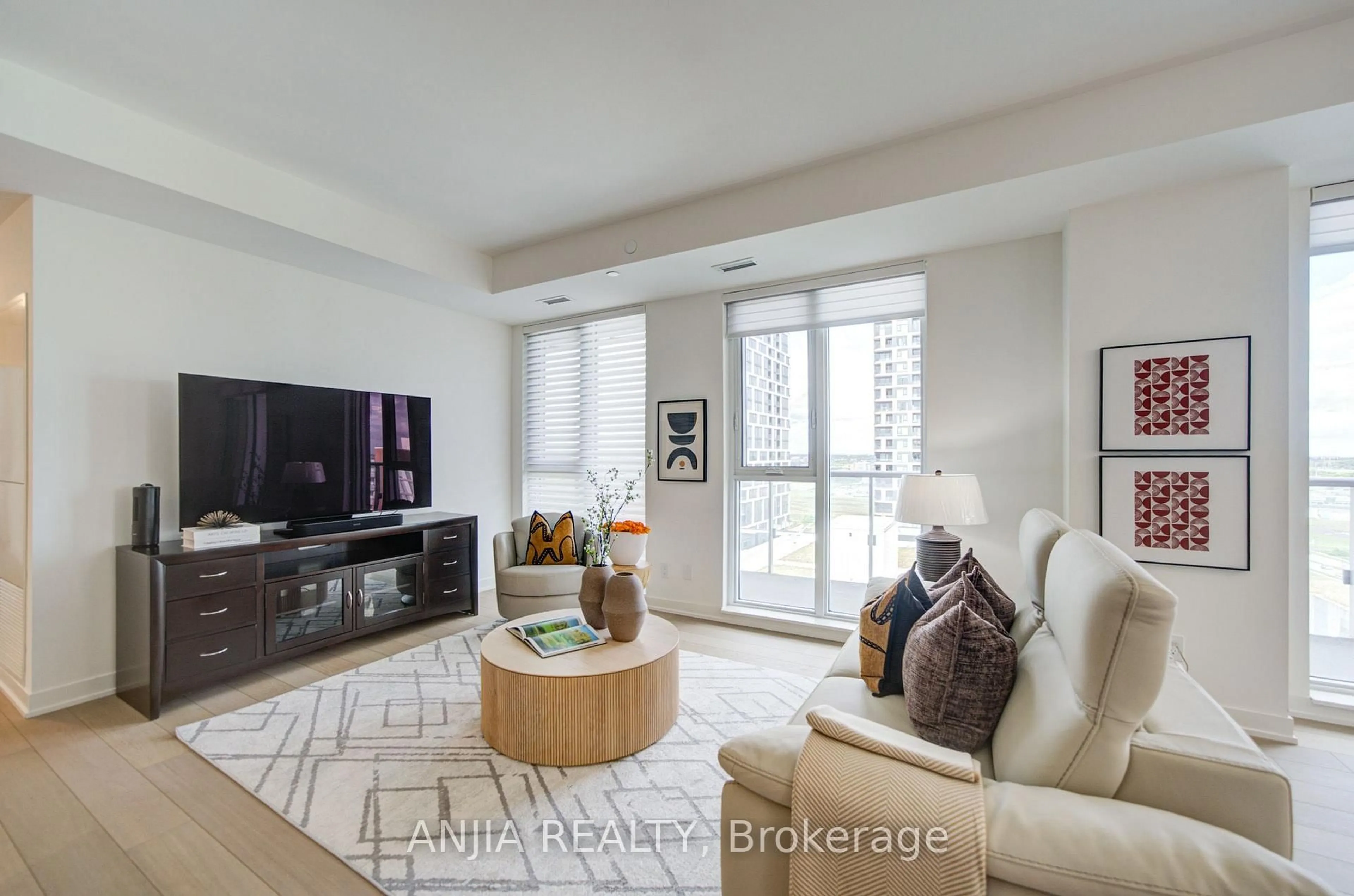 Living room with furniture, unknown for 8119 Birchmount Rd #1705, Markham Ontario L6G 0H6