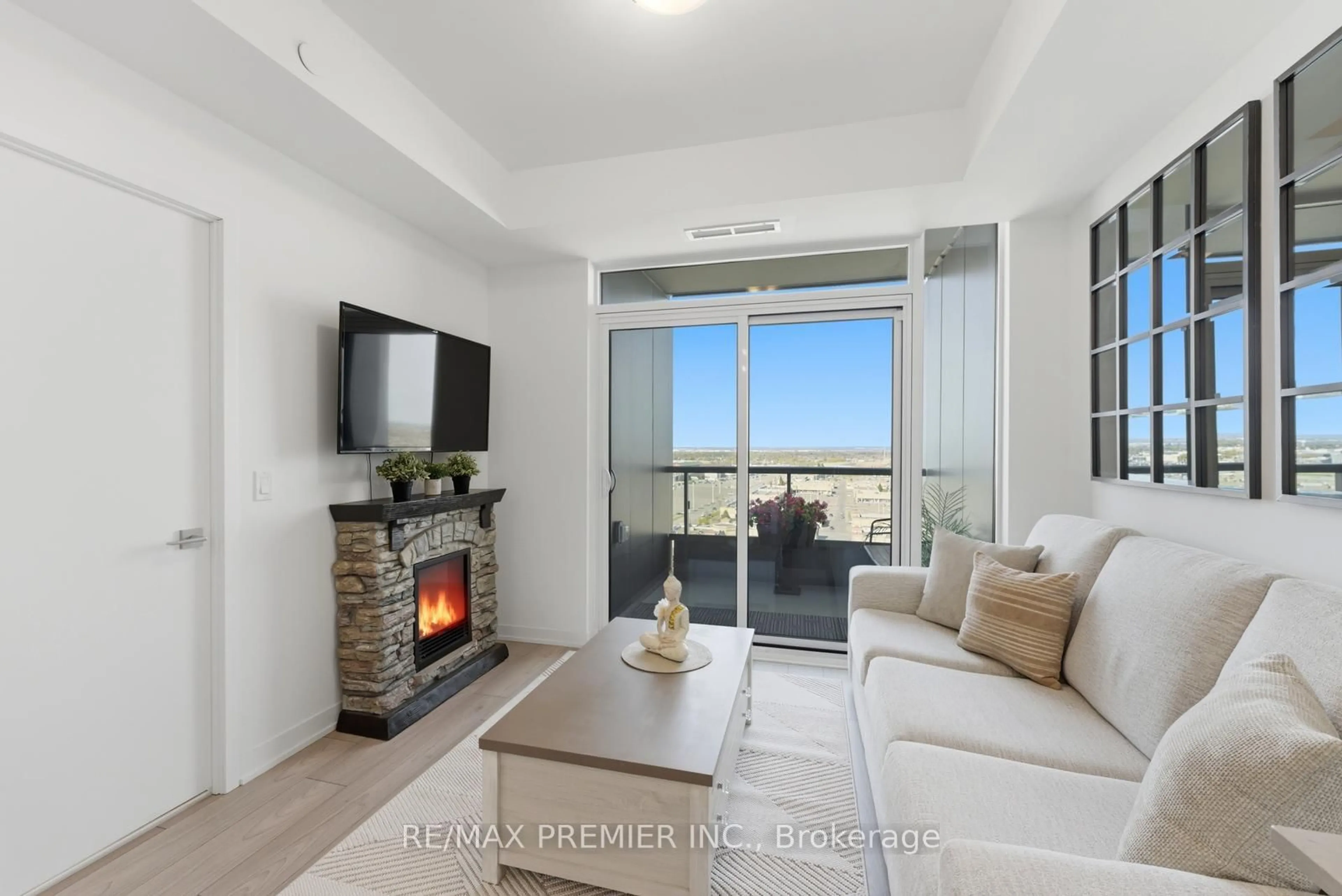 Living room with furniture, unknown for 10 Abeja St #1512, Vaughan Ontario L4K 0R4