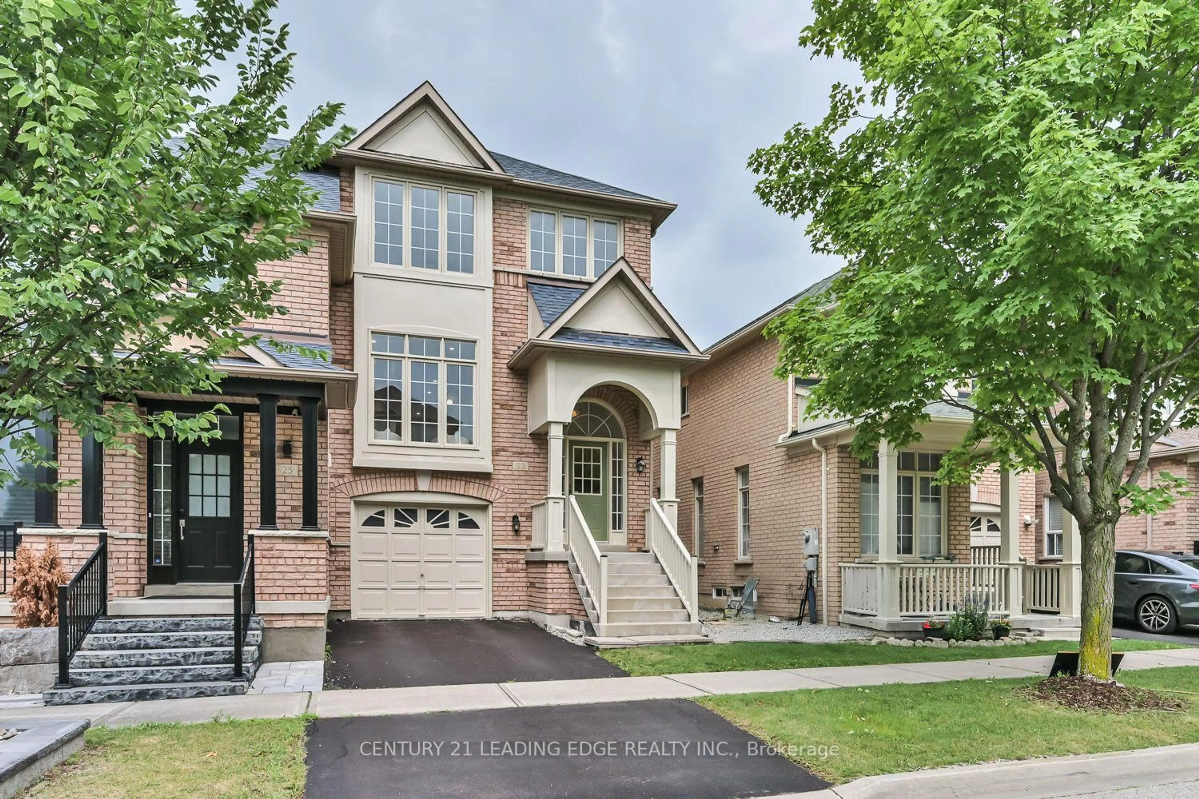 Home with brick exterior material, street for 23 Crawford St, Markham Ontario L6C 2L4