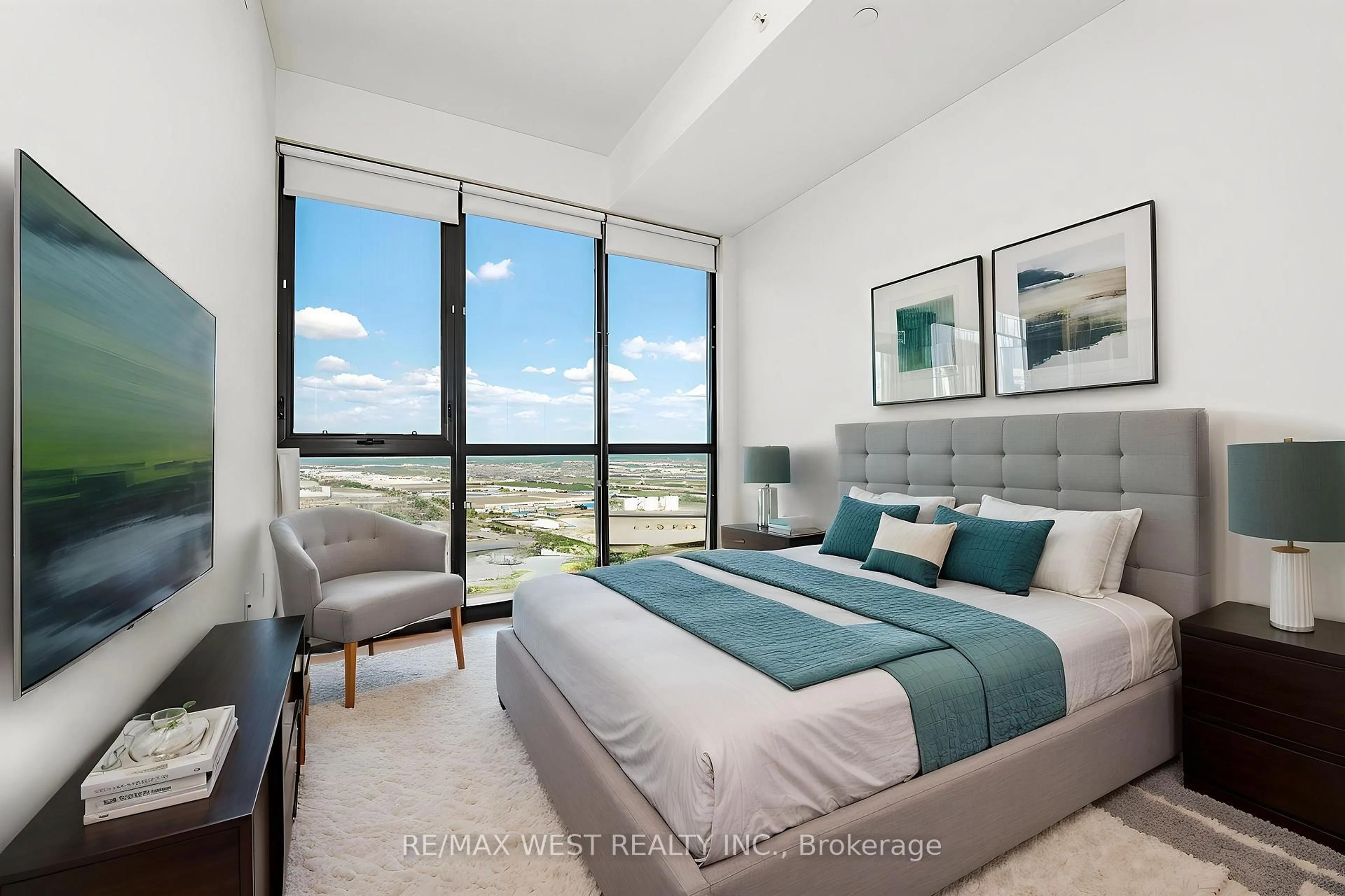 Bedroom with bed, unknown for 2916 Highway 7 Rd #3007, Vaughan Ontario L4K 0K6
