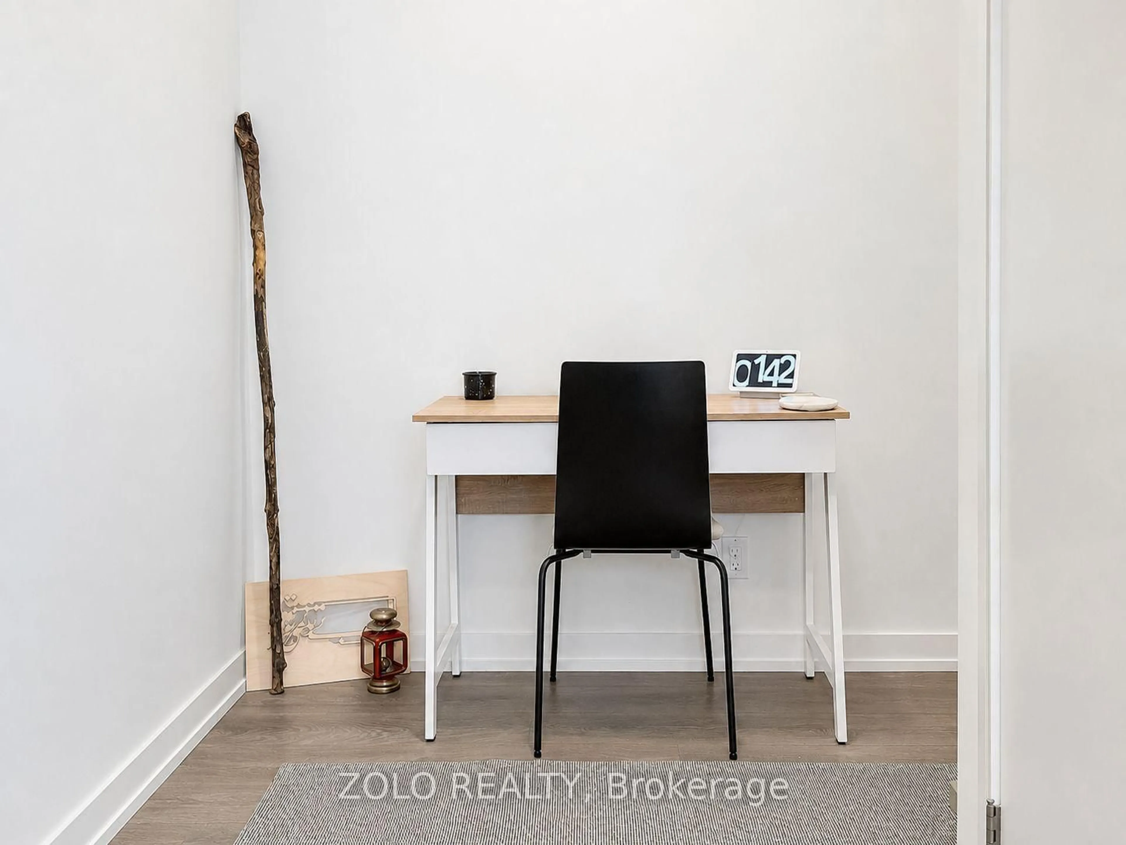 A pic of a room for 8 Beverley Glen Blvd #121, Vaughan Ontario L4J 0L5