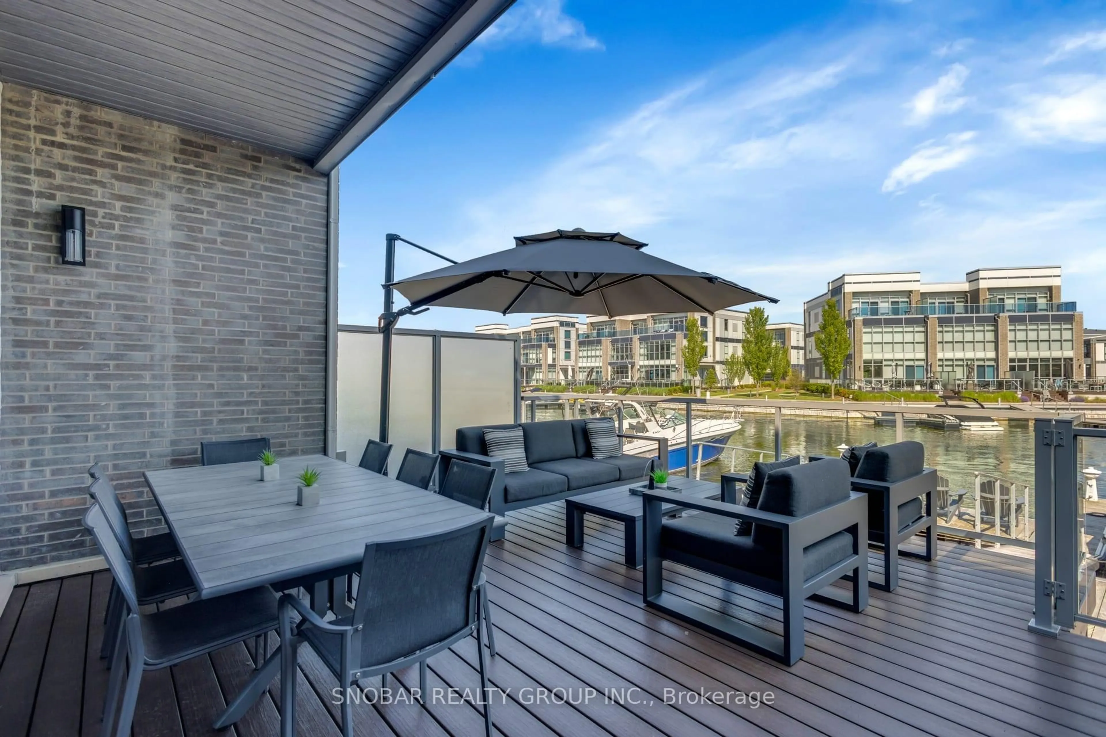 Patio, street for 3690 Ferretti Crt, Innisfil Ontario L9S 0N9