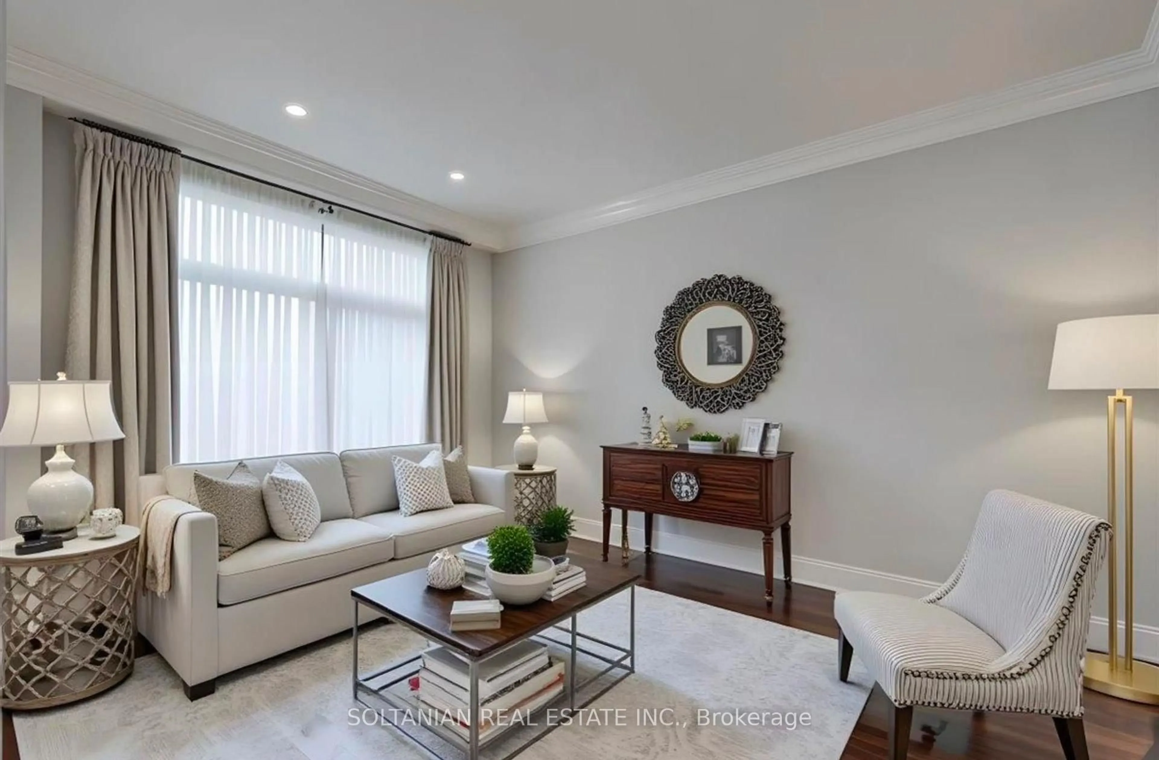 Living room with furniture, unknown for 90 Grandview Ave, Markham Ontario L3T 1H4