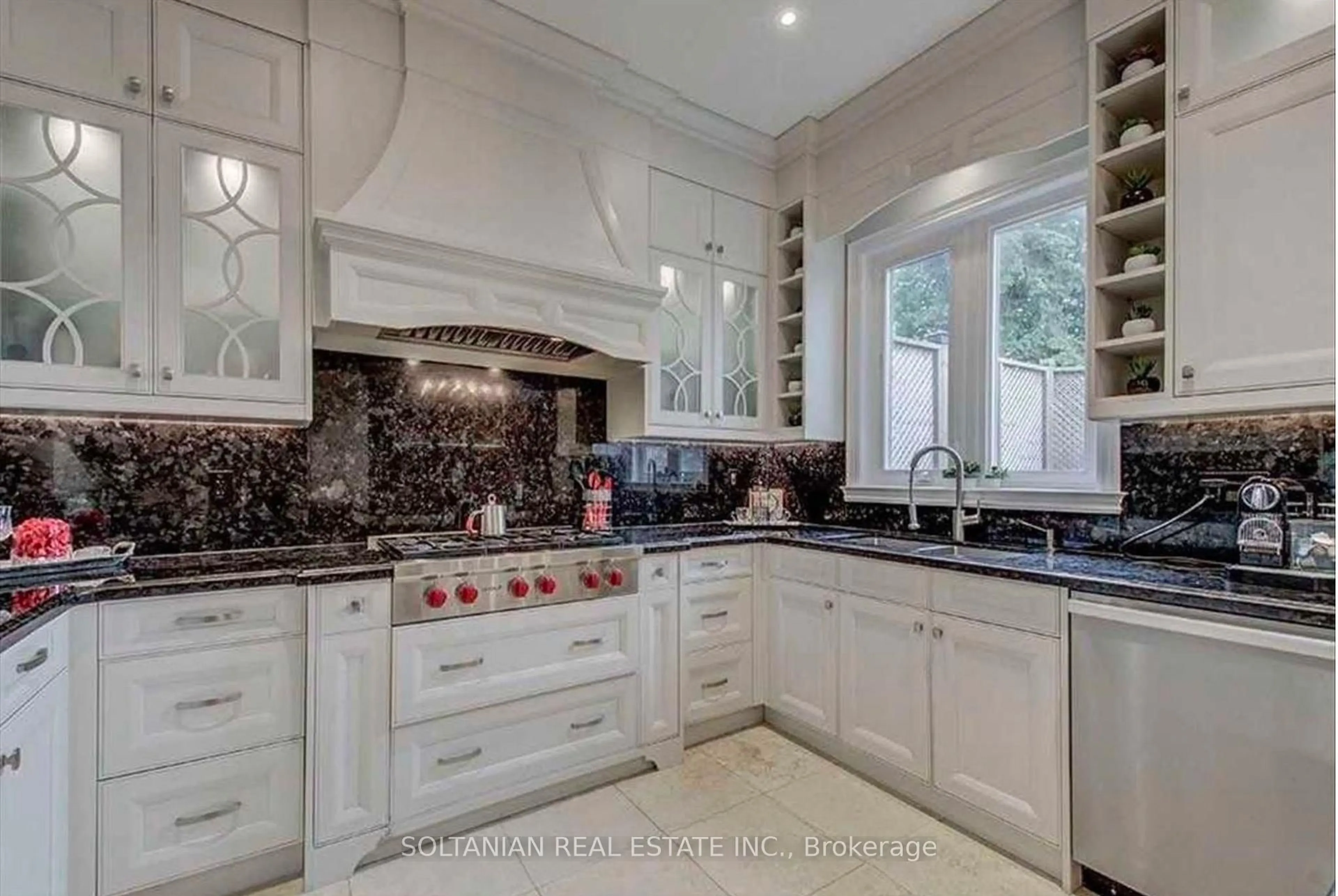 Contemporary kitchen, ceramic/tile floor for 90 Grandview Ave, Markham Ontario L3T 1H4