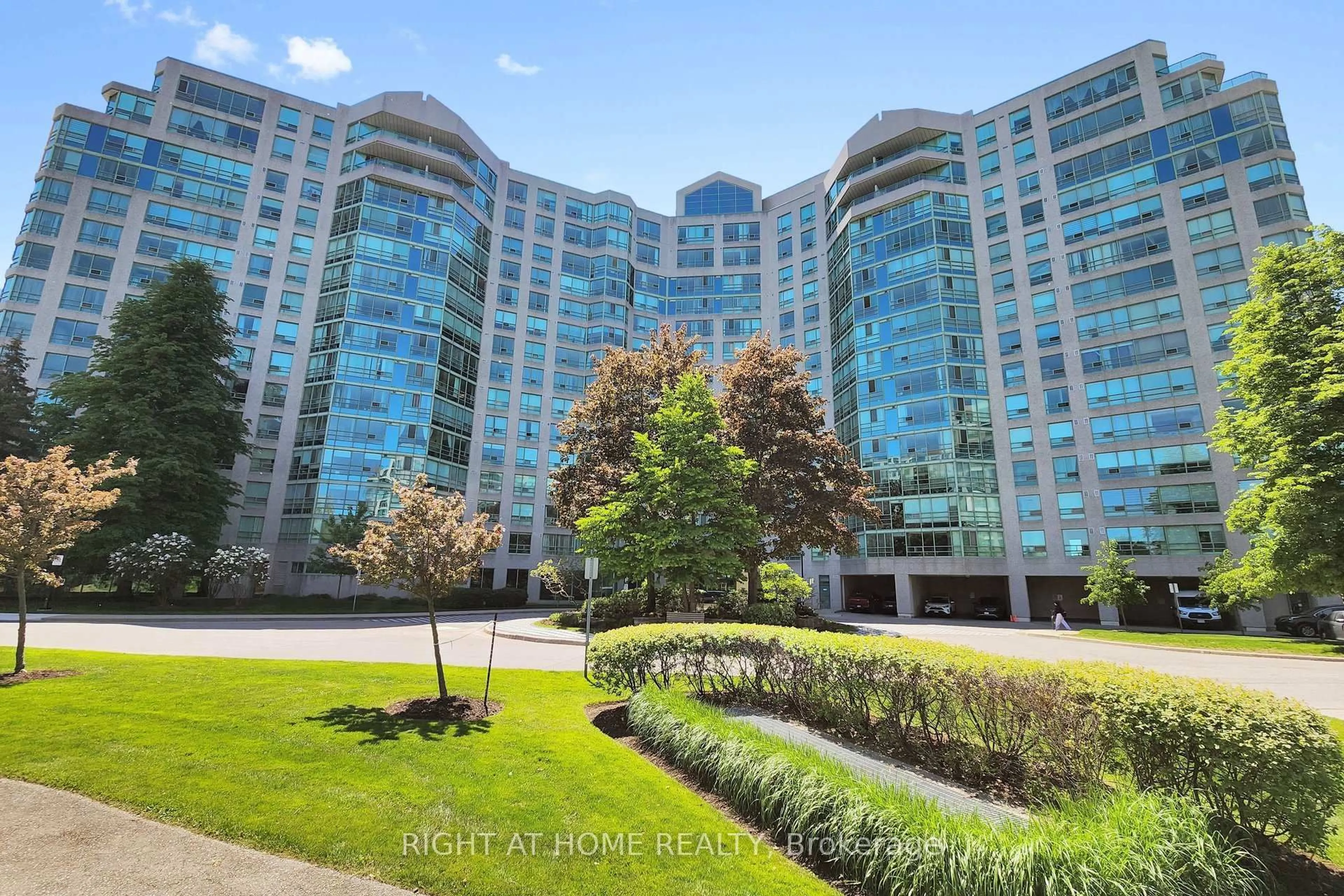 Unknown for 7805 Bayview Ave #1120, Markham Ontario L3T 7N1