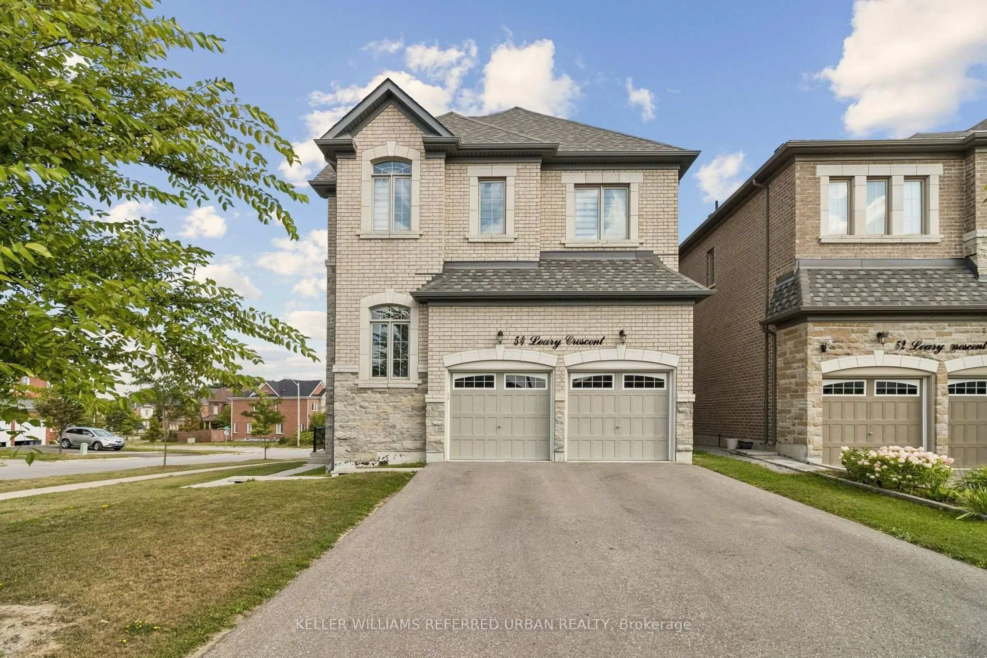 Home with brick exterior material, street for 54 Leary Cres, Richmond Hill Ontario L4S 0G7