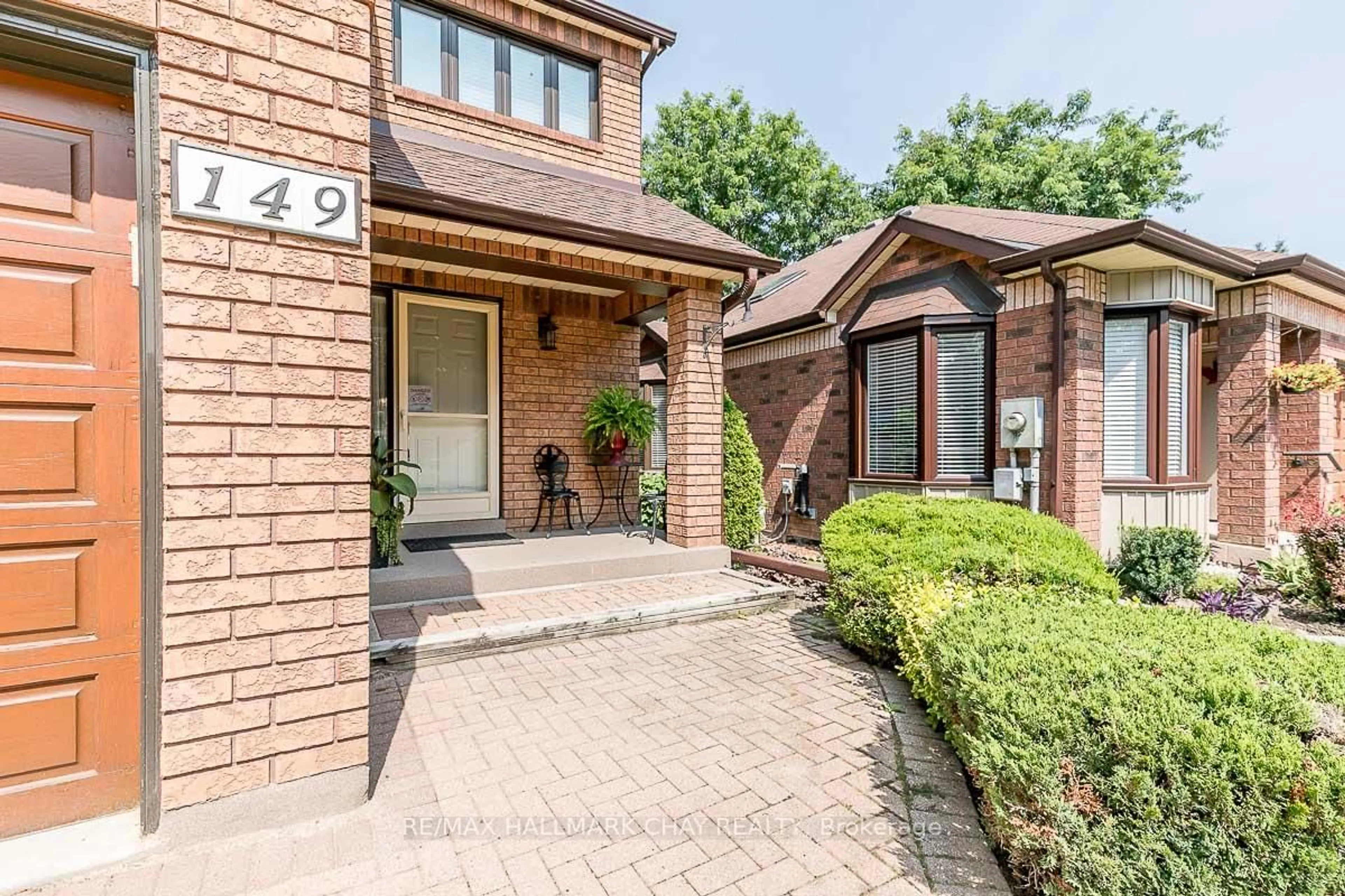 Home with brick exterior material, street for 149 Riverview Rd #5, New Tecumseth Ontario L9R 1Y2