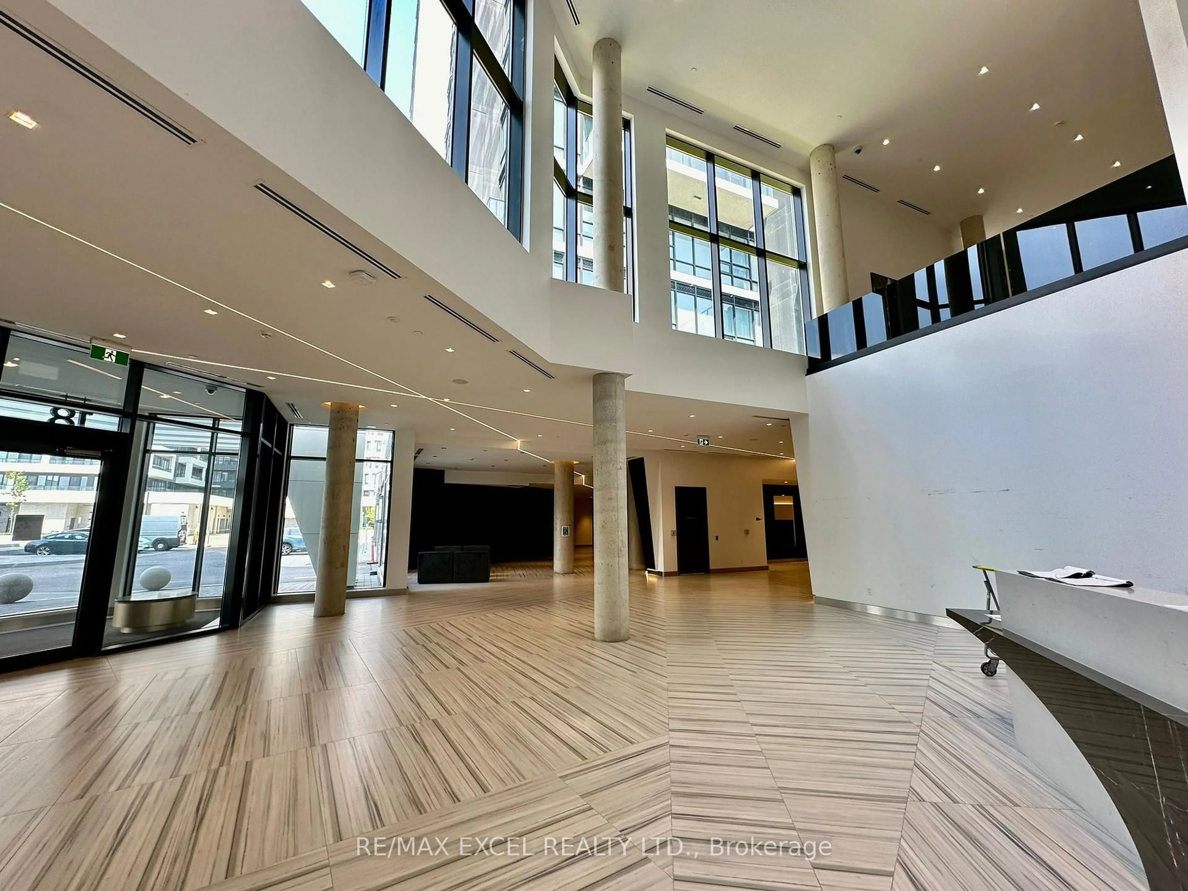 Indoor foyer for 8 Water Walk Dr #4507, Markham Ontario L3R 6L4