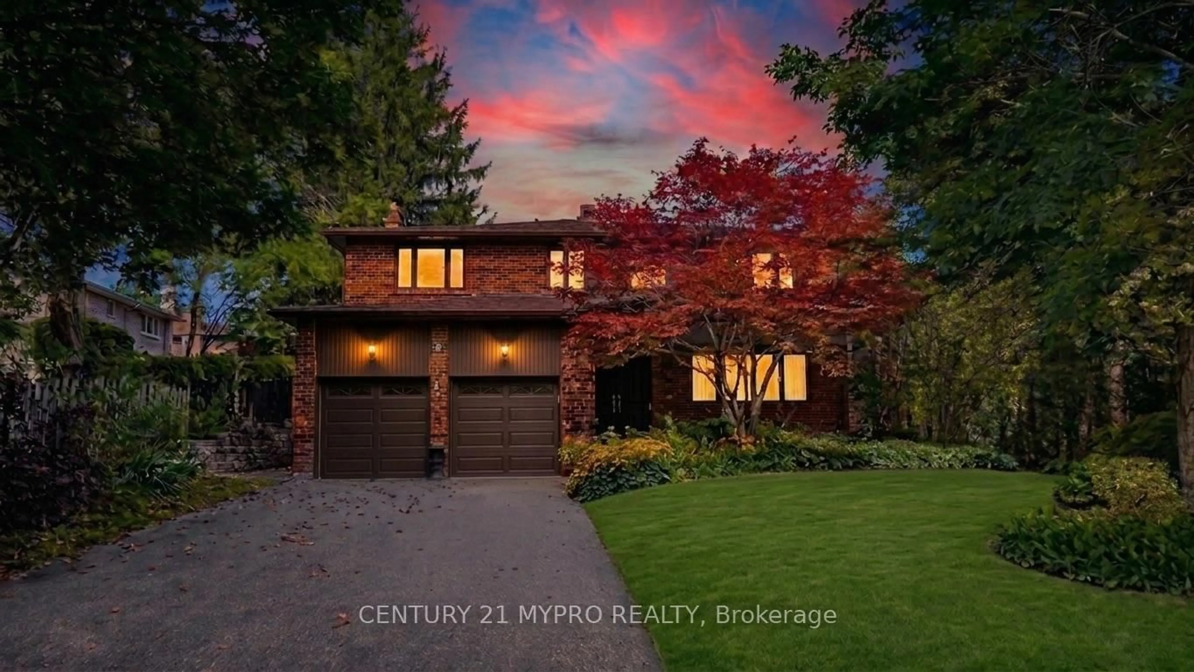 Home with brick exterior material, street for 23 Forest Park Cres, Markham Ontario L3T 2M5