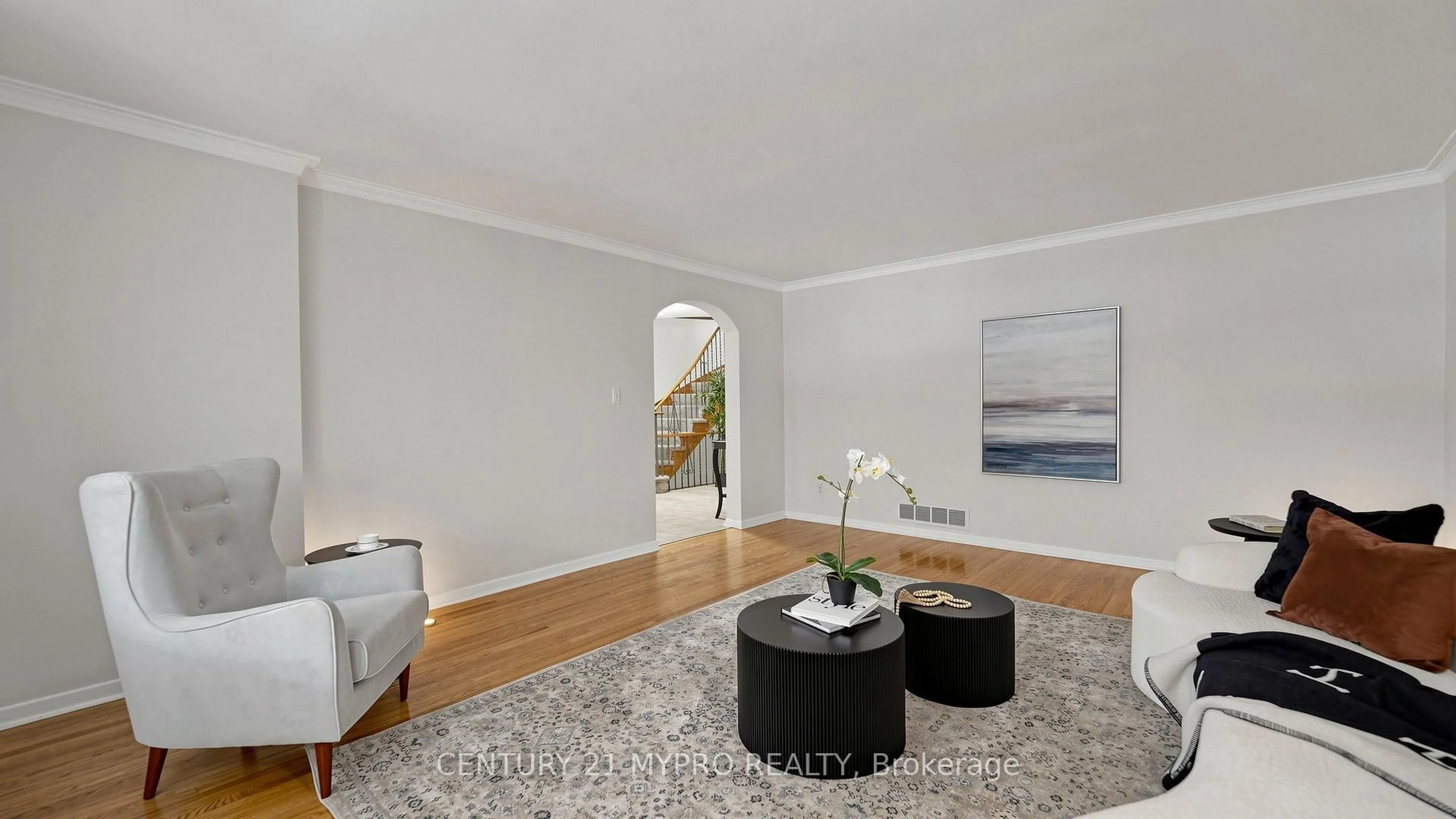 Living room with furniture, unknown for 23 Forest Park Cres, Markham Ontario L3T 2M5