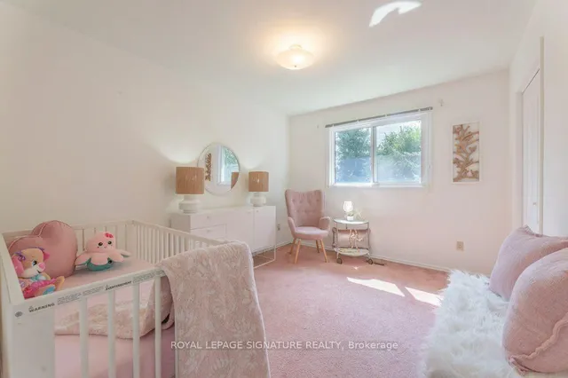 25 Stiver Crt, Markham 4