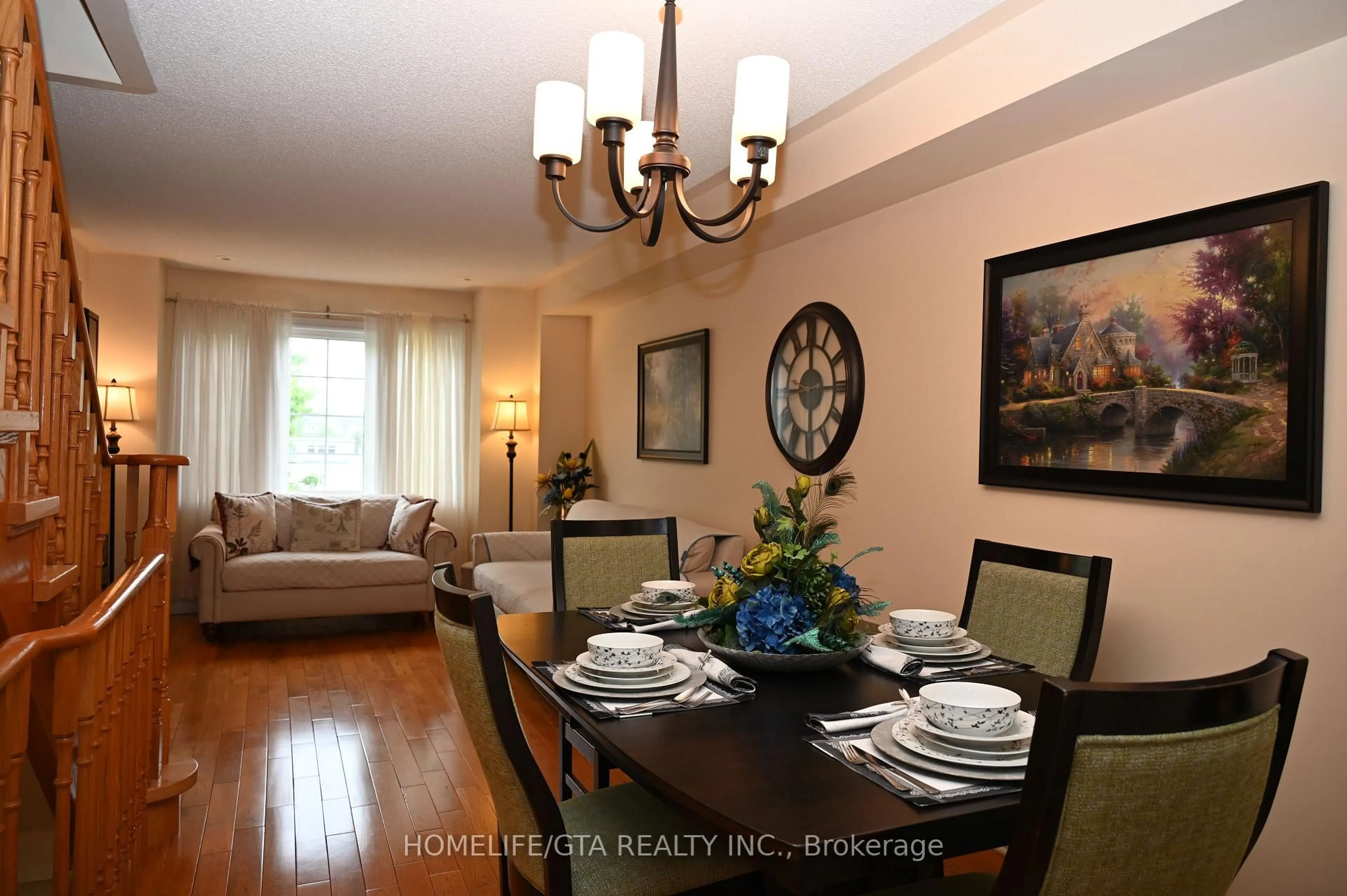 Dining room, wood/laminate floor for 2532 Bur Oak Ave, Markham Ontario L6B 1H2