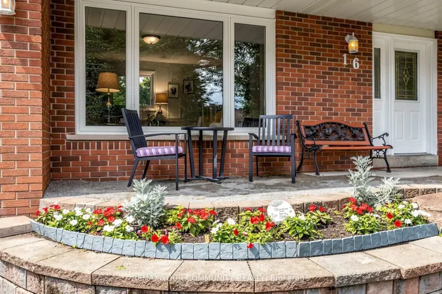 16 Ramsay St, East Gwillimbury 2
