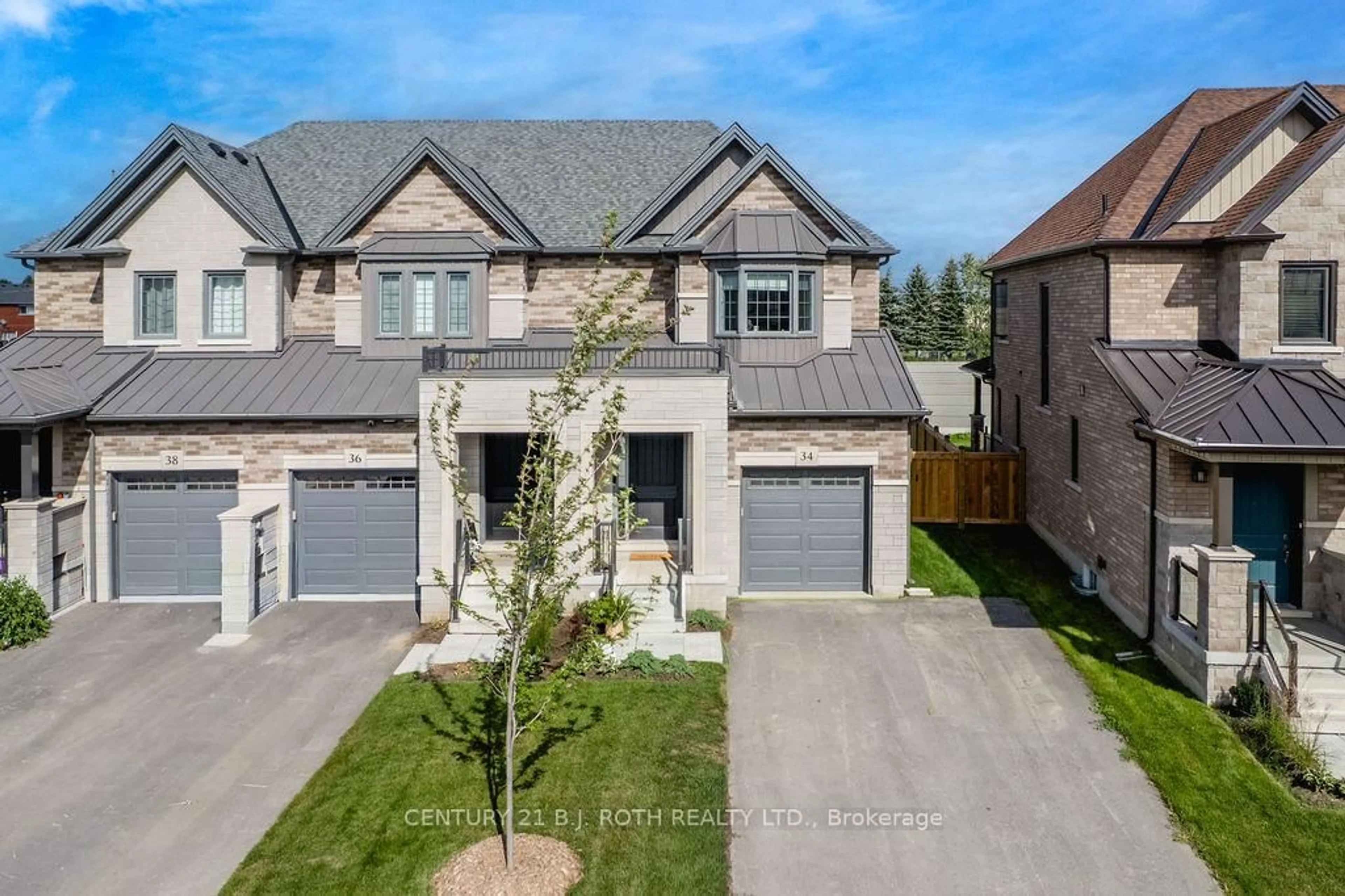 A pic from outside/outdoor area/front of a property/back of a property/a pic from drone, street for 34 Kiernan Cres, New Tecumseth Ontario L9R 0V3