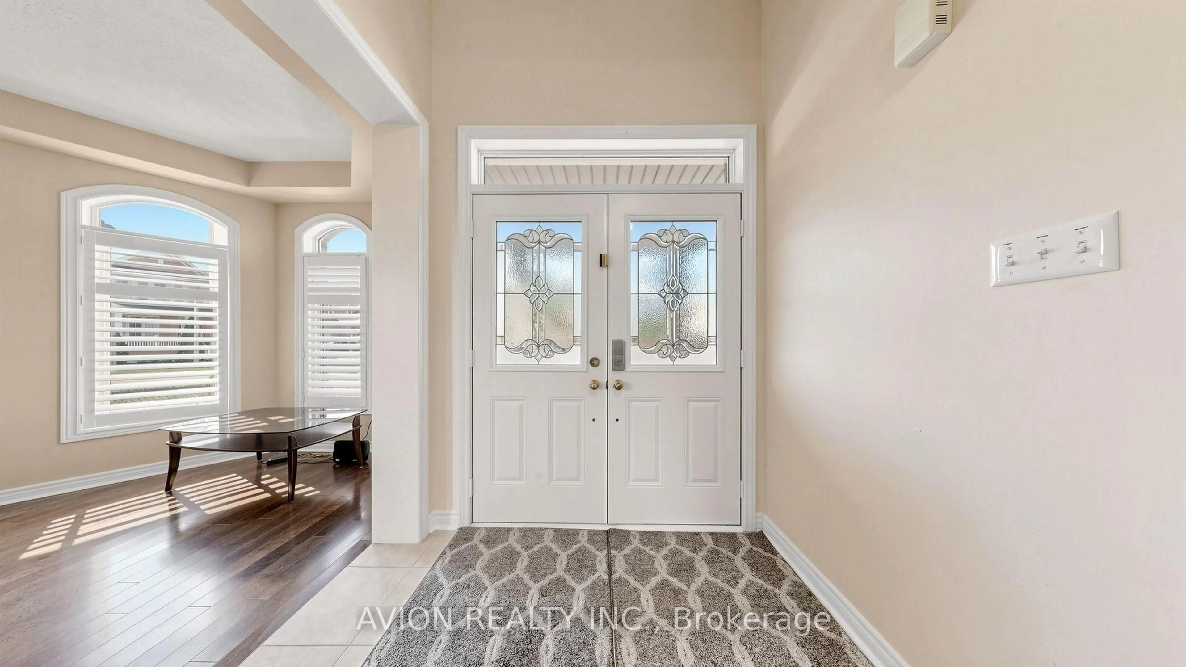 Indoor entryway for 107 Alexander Lawrie Ave, Markham Ontario L6E 0J7