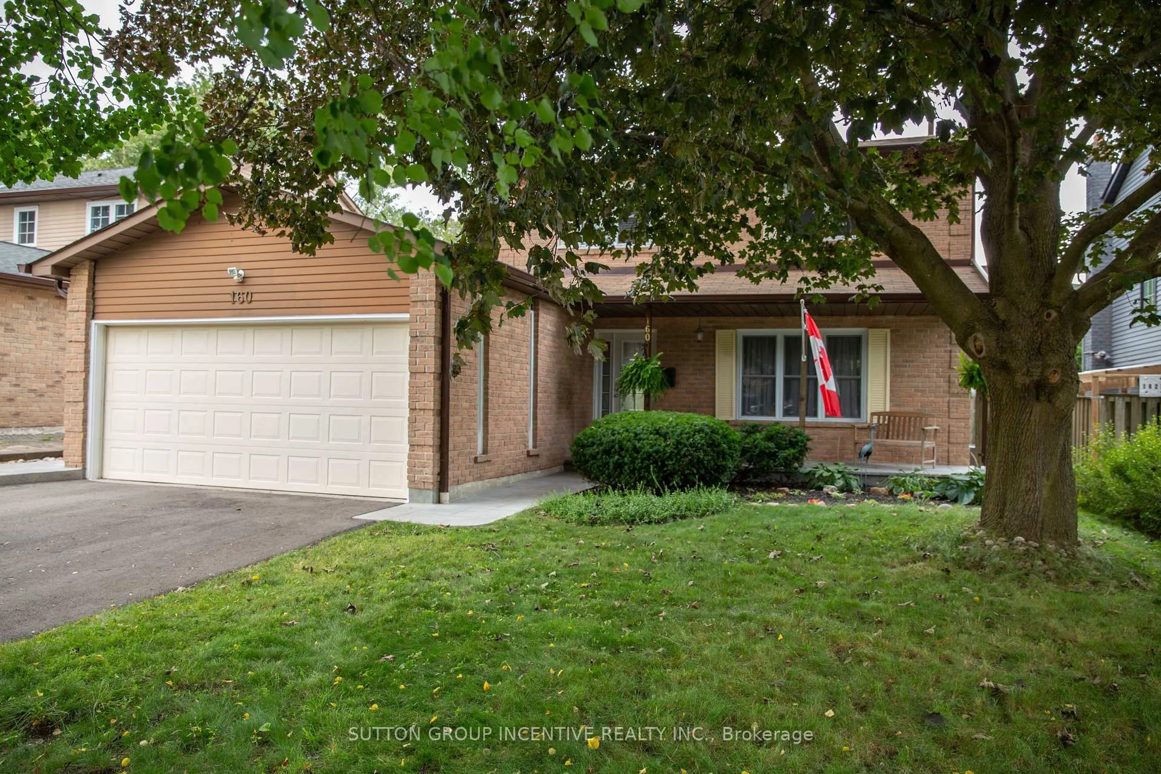 Unknown for 160 Walton Dr, Aurora Ontario L4G 3R8